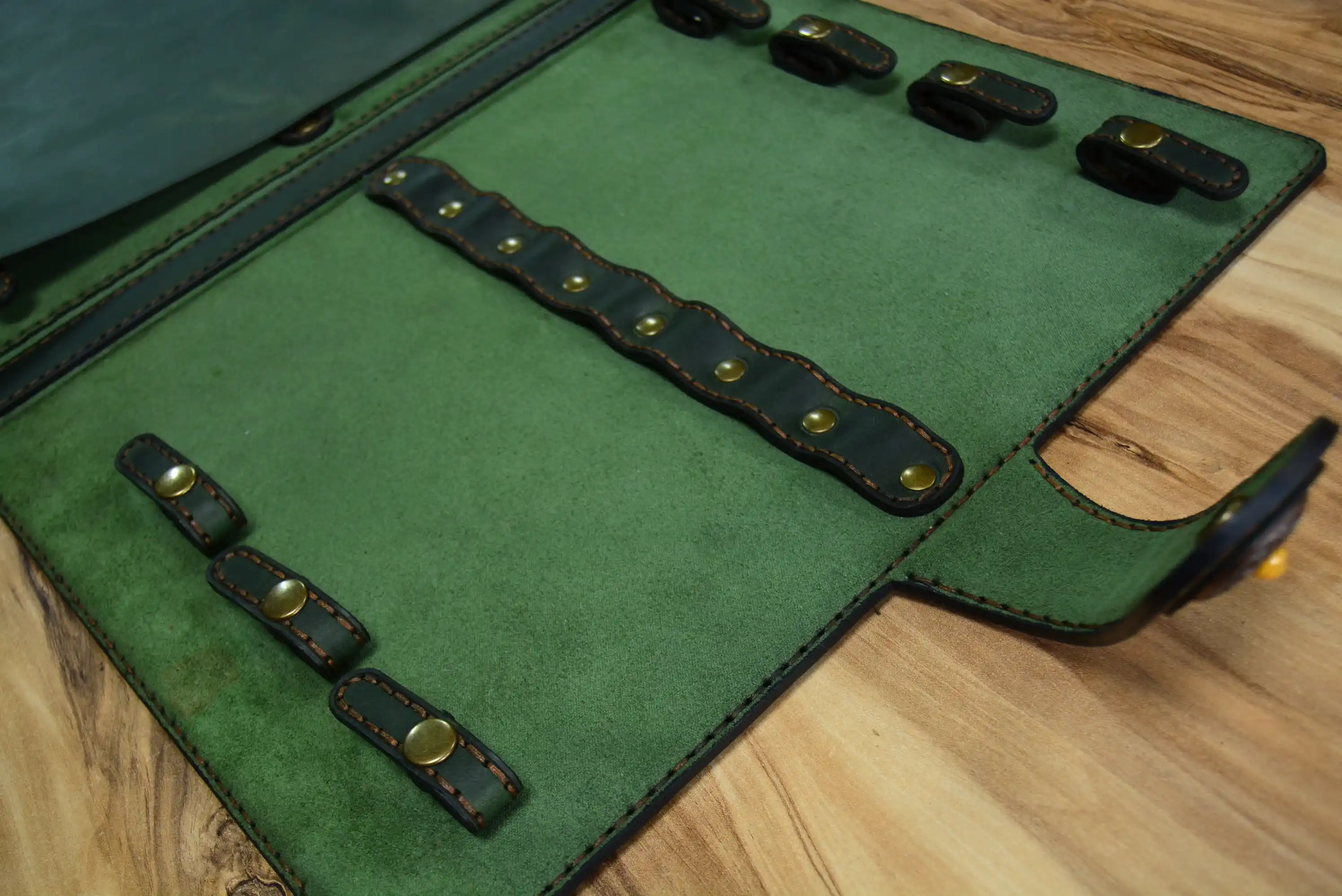 Makas Klasörü Deri Çanta Hakiki Deri El Dikişi 14’lü