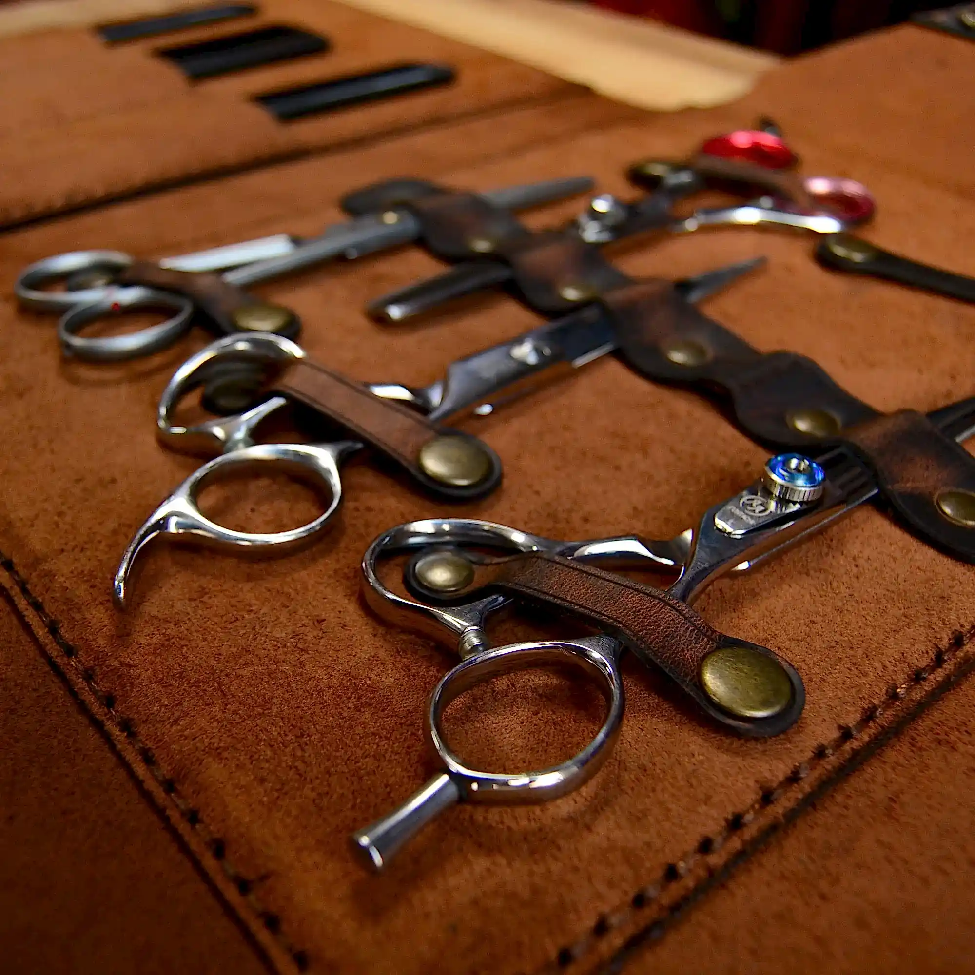 Kuaför Makas Çantası Hakiki Deri El Dikişi 5’li