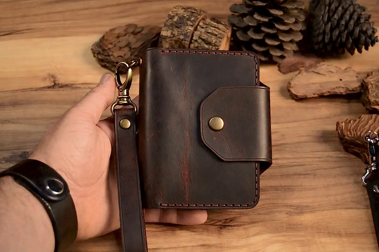 hakiki deri el yapimi afrodit fermuarlı deri cüzdan