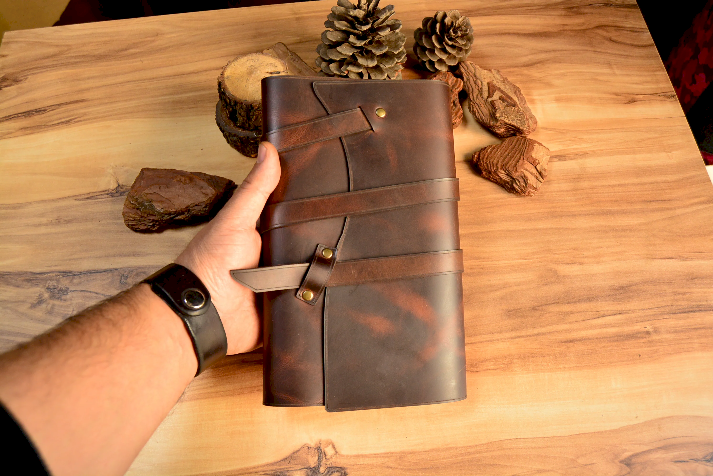 Hakiki Deri Ajanda Kılıfı V-5 El Dikişi Çoklu Kuşaklı