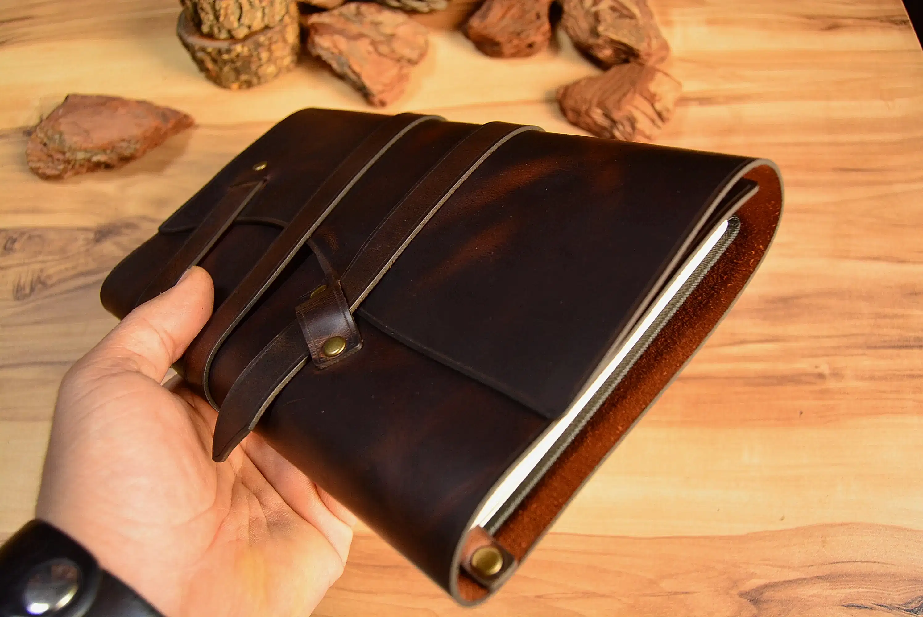 Hakiki Deri Ajanda Kılıfı V-5 El Dikişi Çoklu Kuşaklı