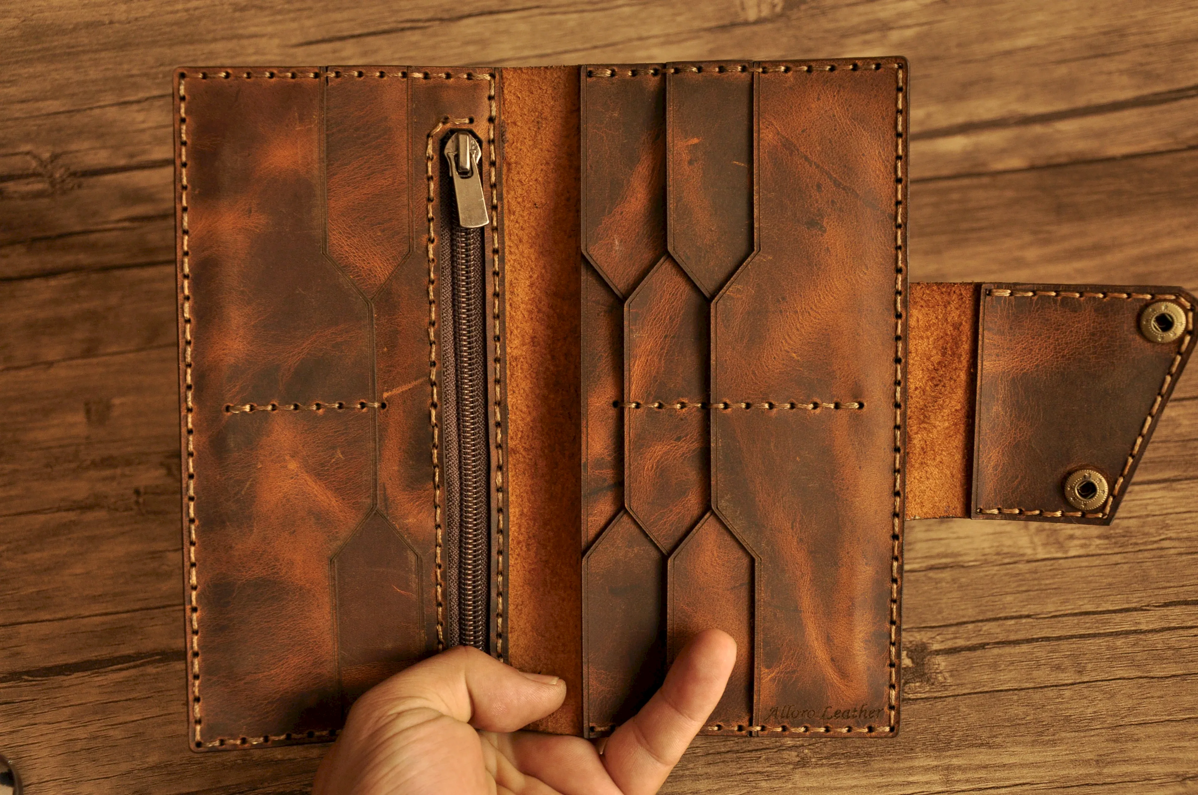 Balpeteği Hakiki Deri El Yapımı Uzun Cüzdan