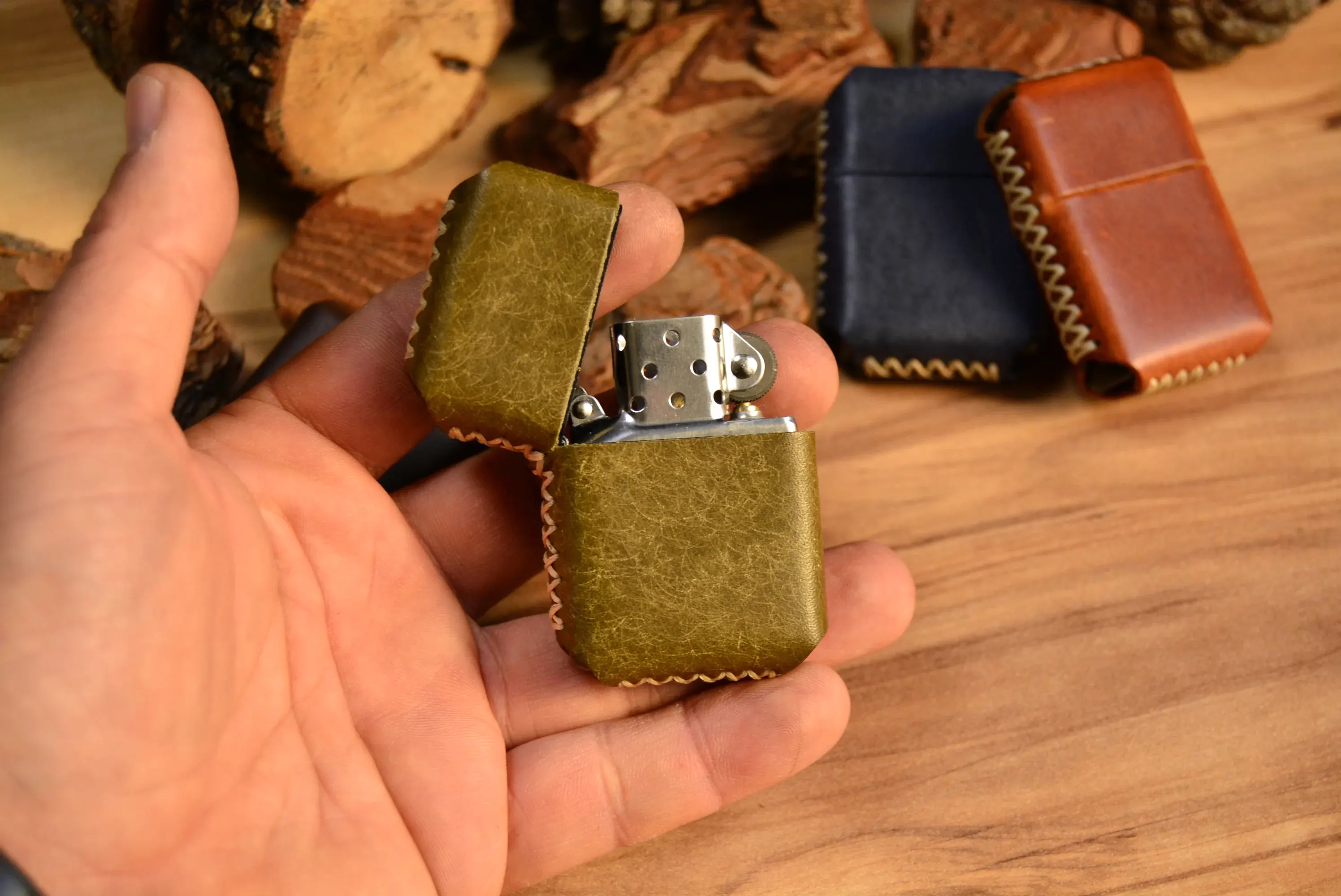 hakiki deri el yapimi benzinli çakmak deri kılıflı