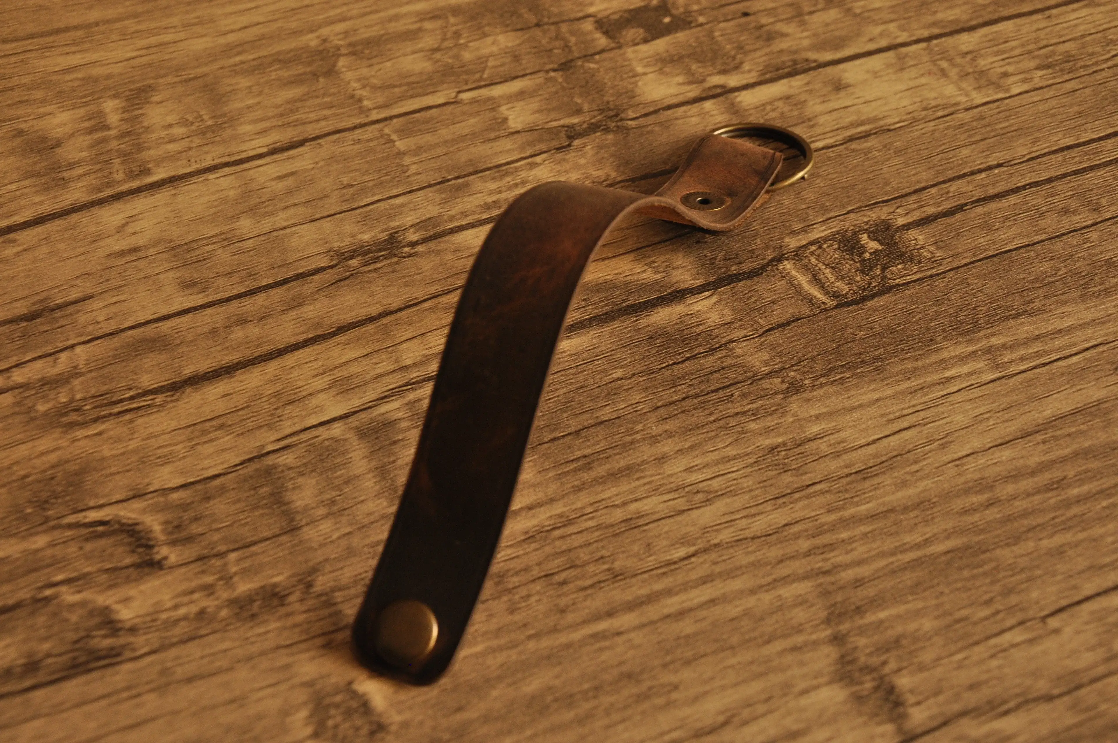 Deri Anahtarlık Hakiki Deri El Yapımı Çıtçıtlı Askılı