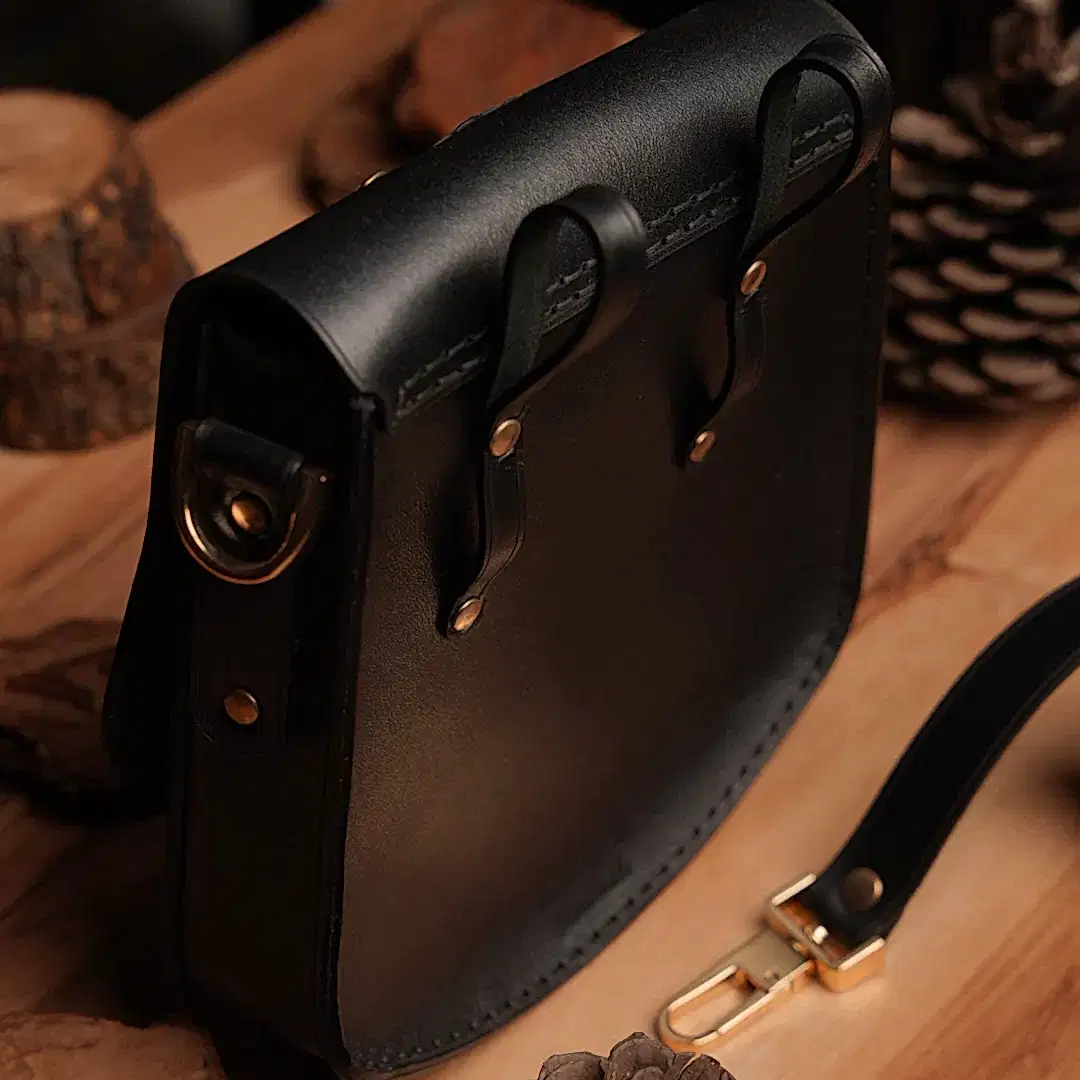 Corset Mini Çanta El Yapımı Hakiki Deri Omuz Askılı