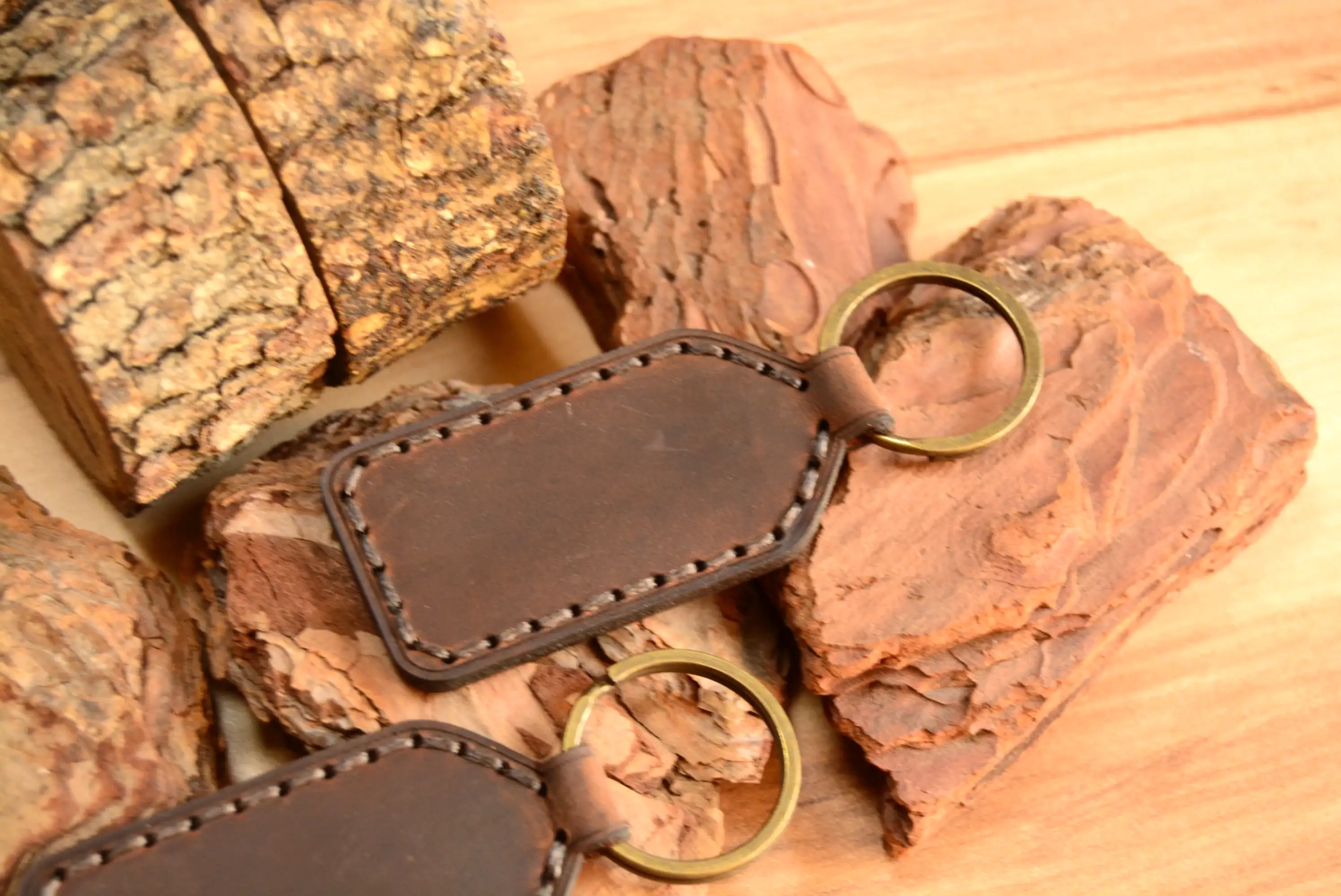 Deri Anahtarlık – V-3 El Dikişli