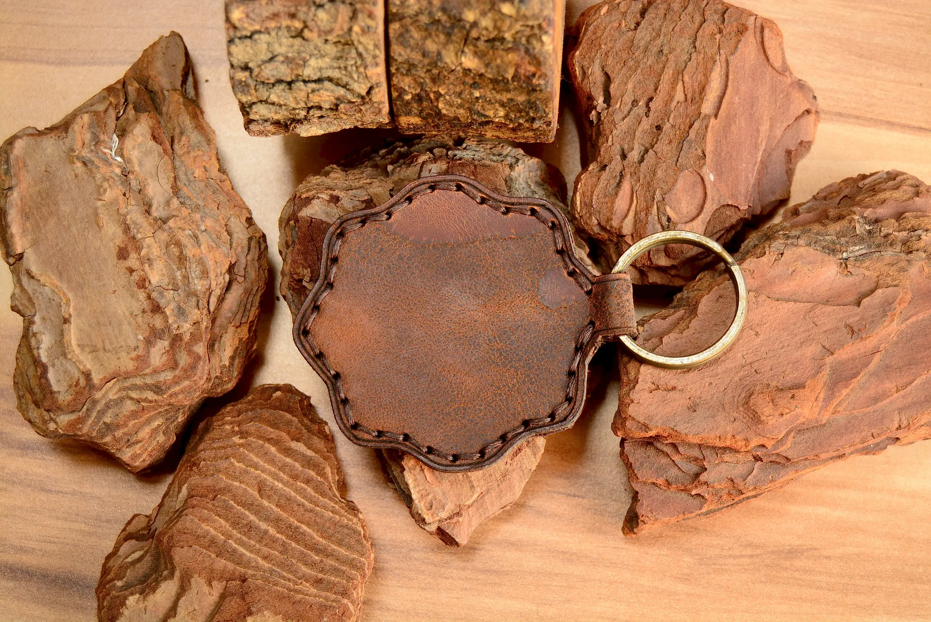 hakiki deri el yapimi deri anahtarlık – v-4 el dikişli