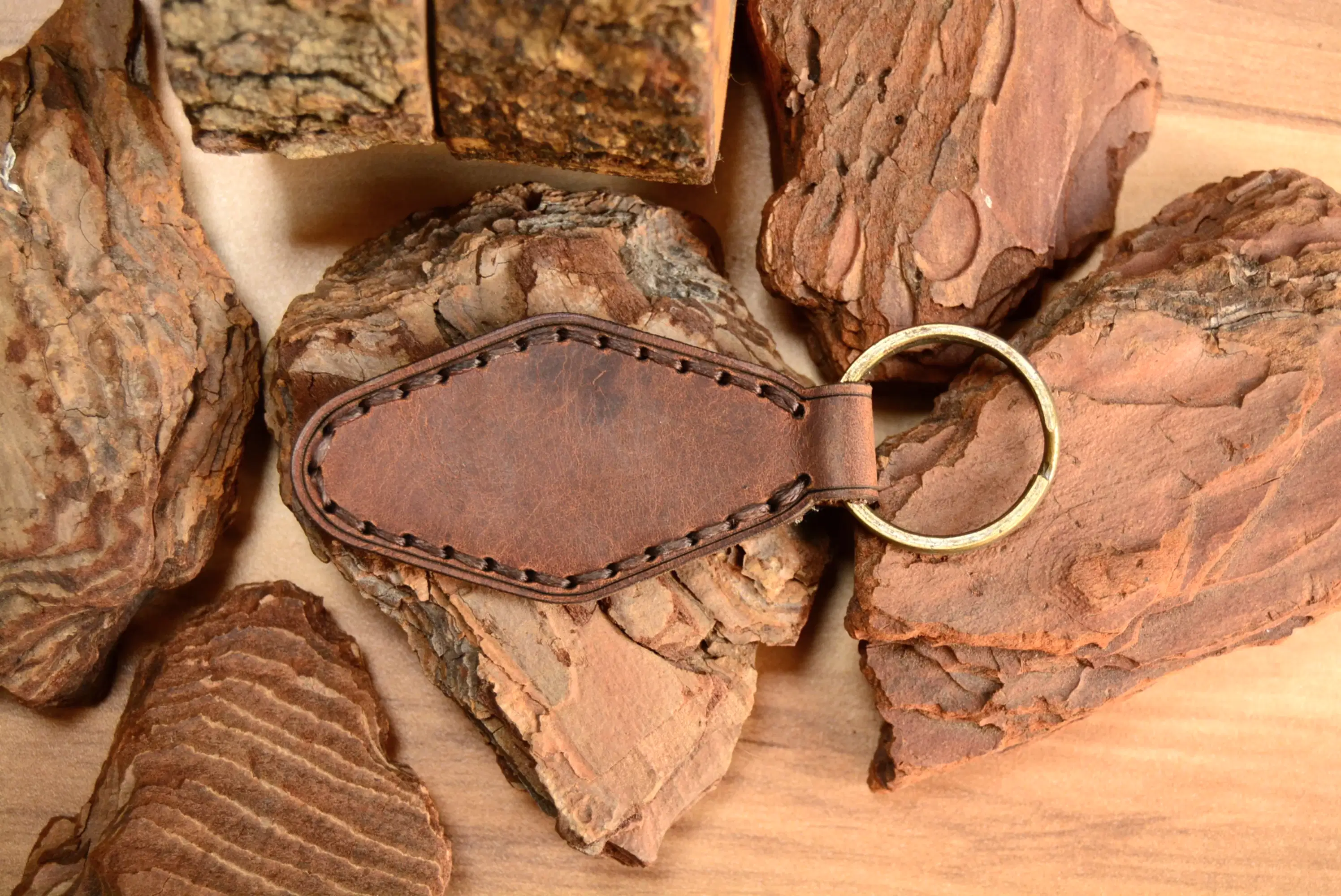 Deri Anahtarlık V-9 Hakiki Deri El Dikişi