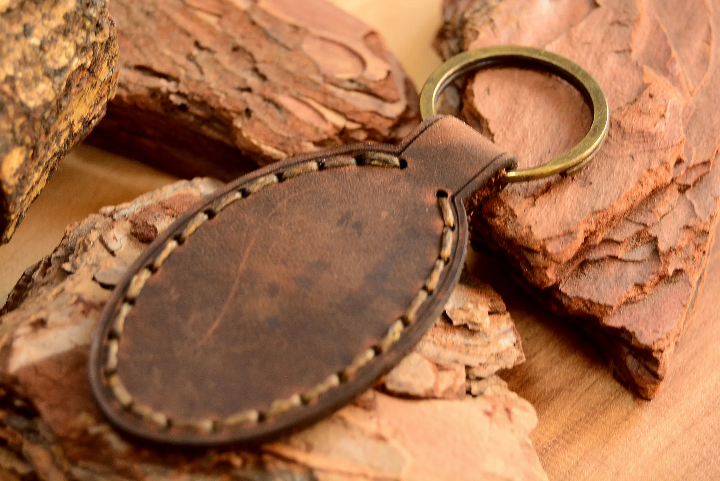 Deri Anahtarlık V-1 Hakiki Deri El Dikişi