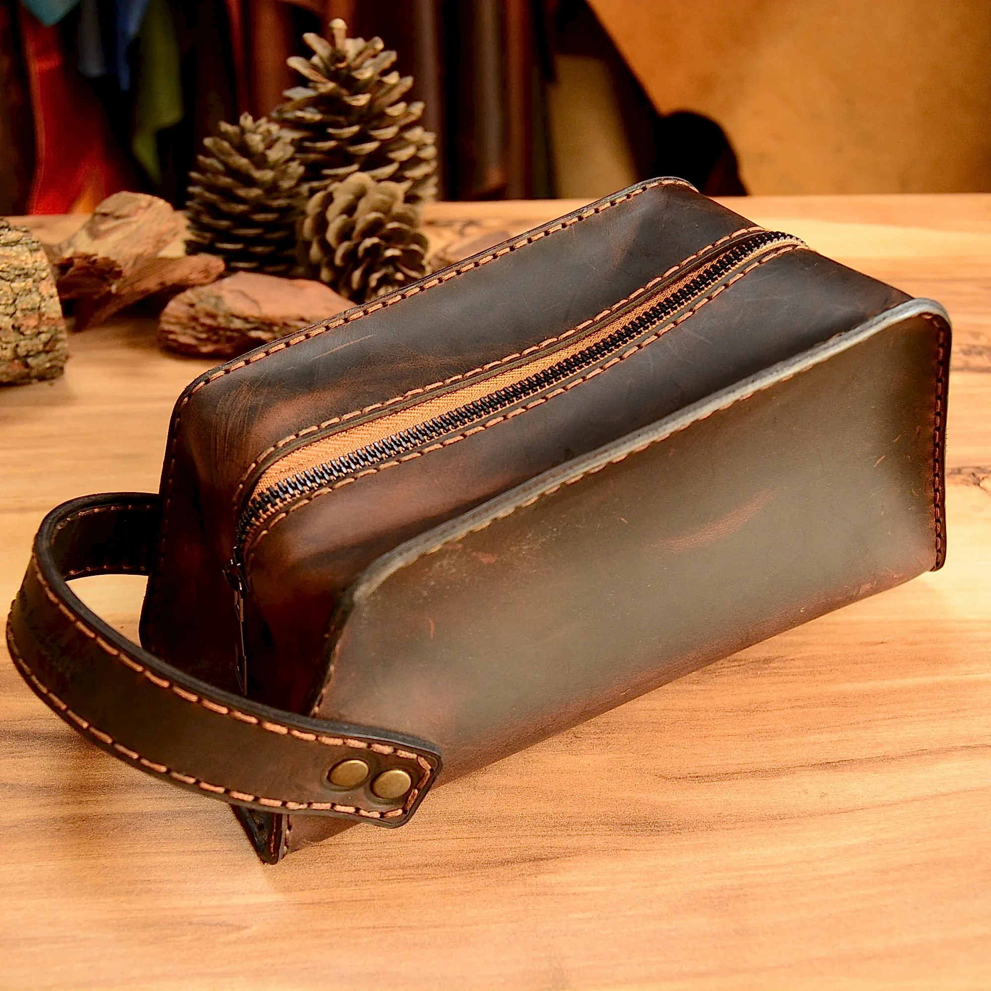 Dopp Kit V-3 Çanta Özel Tasarım Hakiki Deri El Yapımı