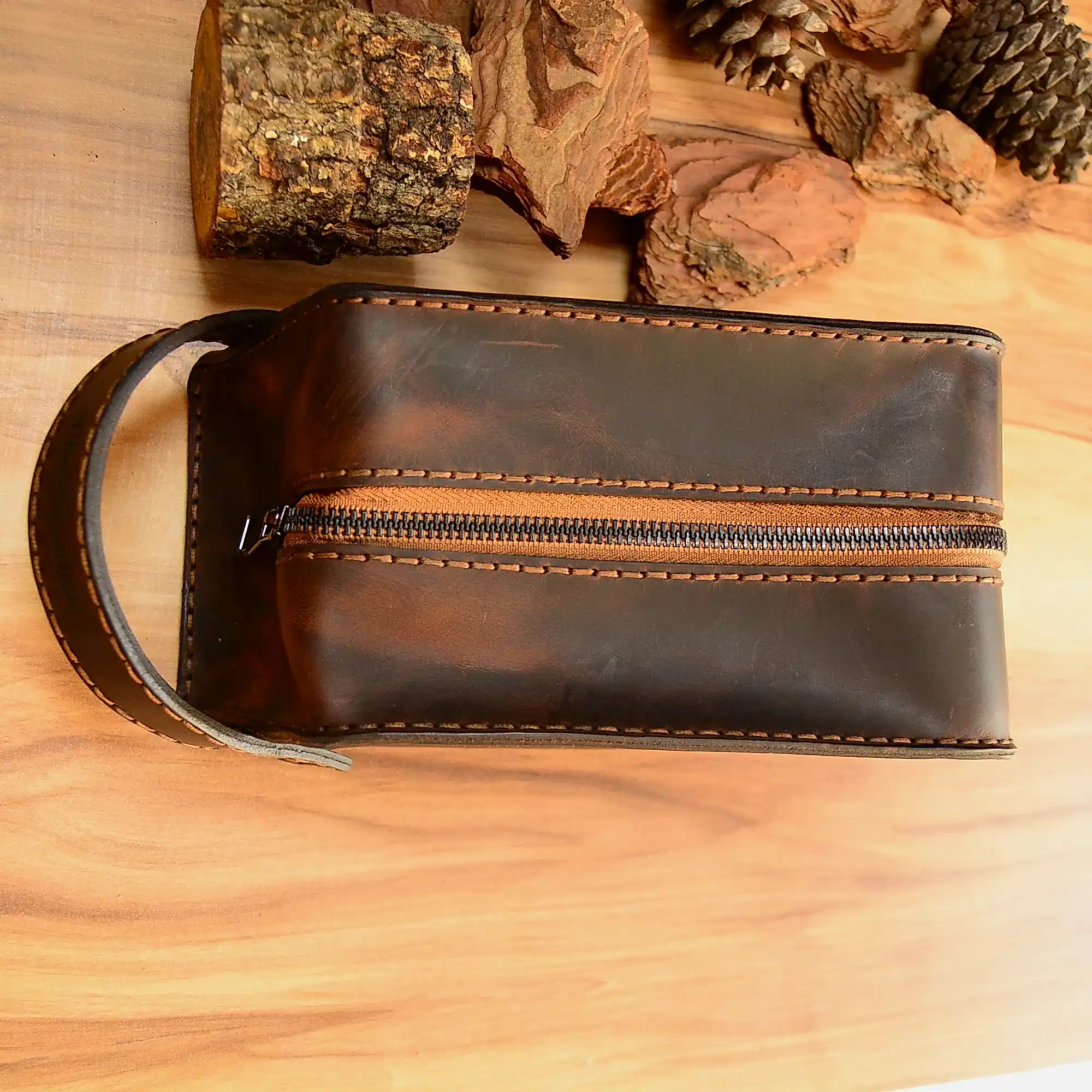 Dopp Kit V-3 Çanta Özel Tasarım Hakiki Deri El Yapımı