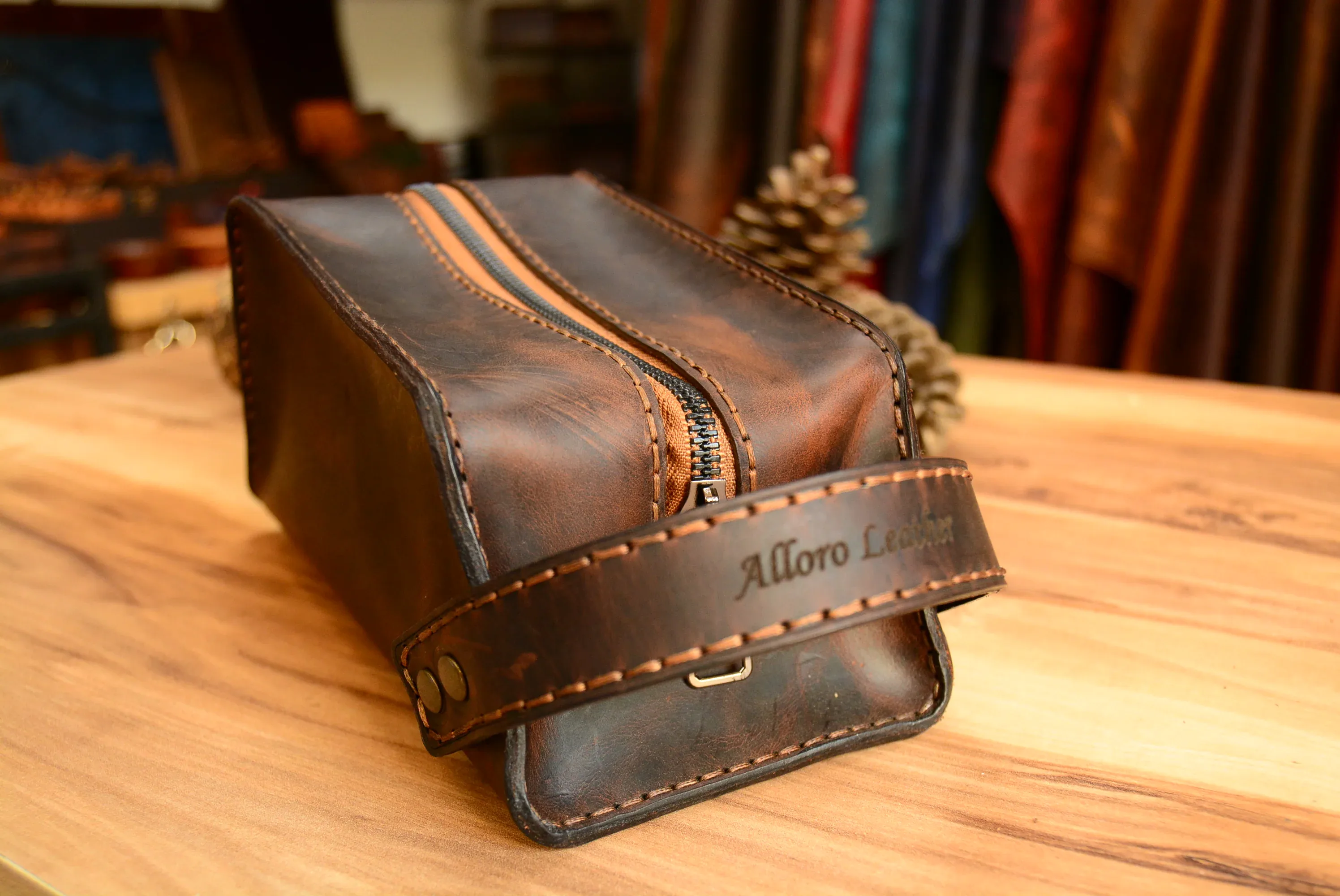 Dopp Kit V-3 Çanta Özel Tasarım Hakiki Deri El Yapımı