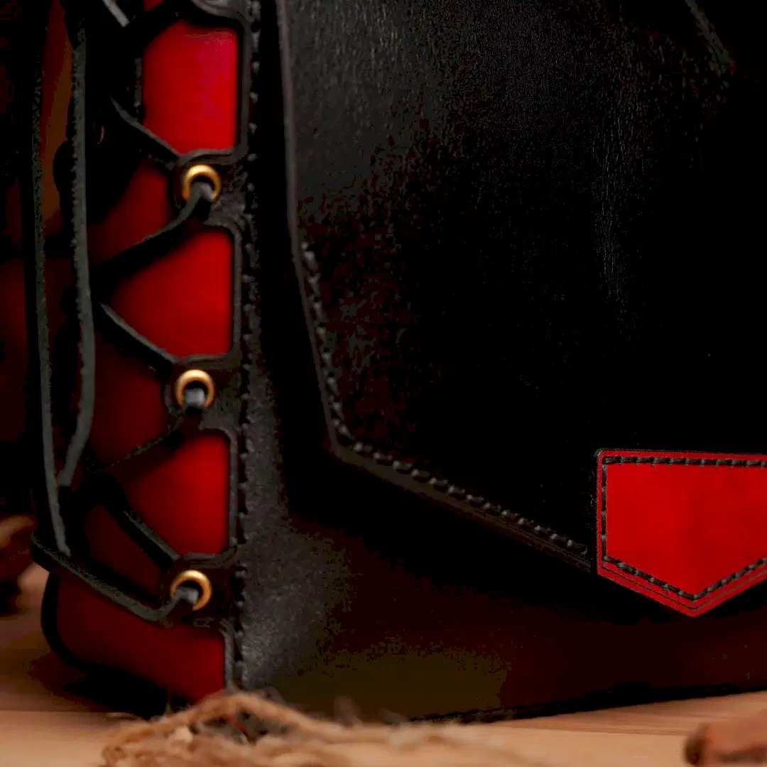 Boleyn Çanta Korse Tasarım Siyah/Kırmızı Hakiki Deri El Yapımı