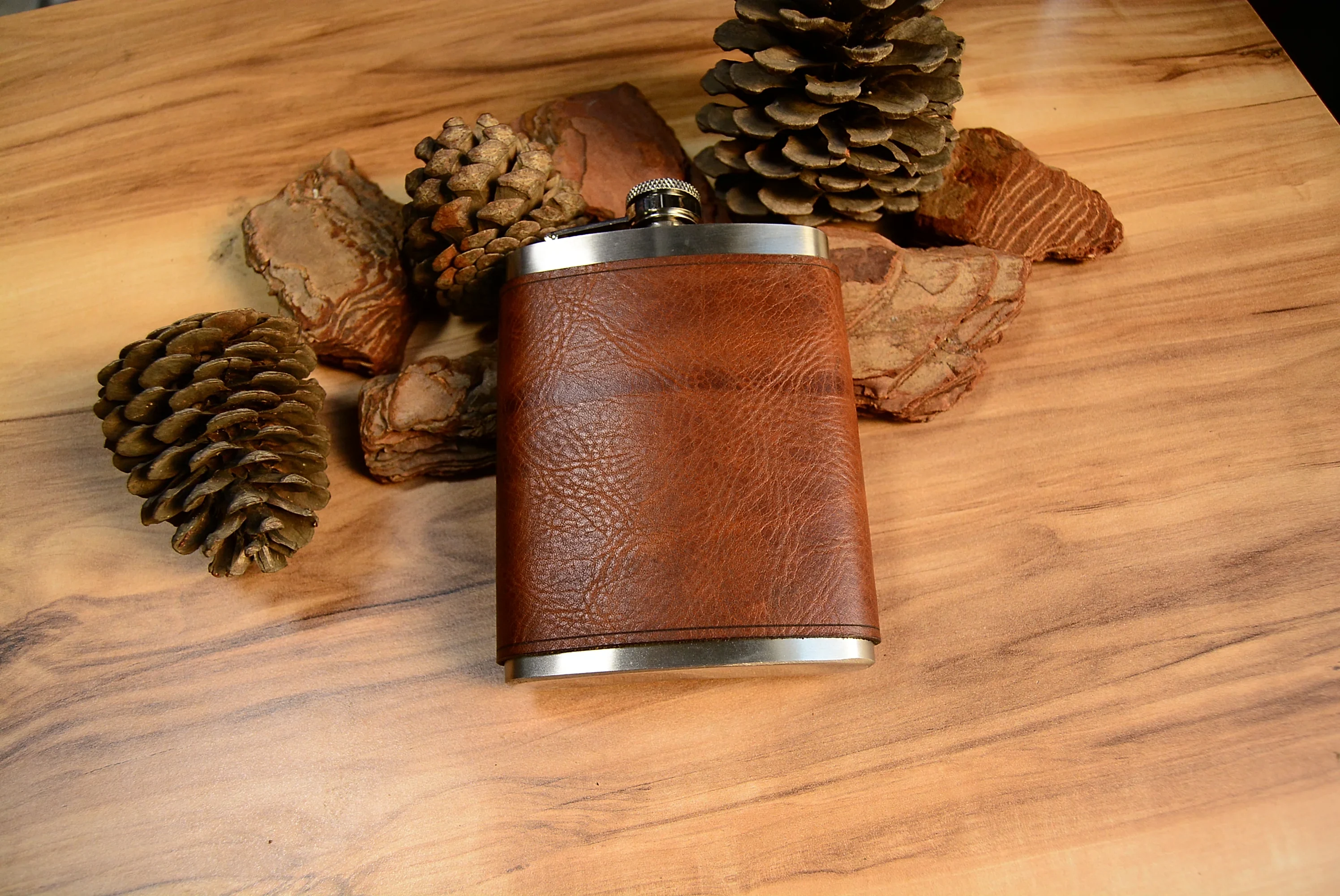 Deri Çelik Matara Hakiki Deri El Yapımı 8 Oz