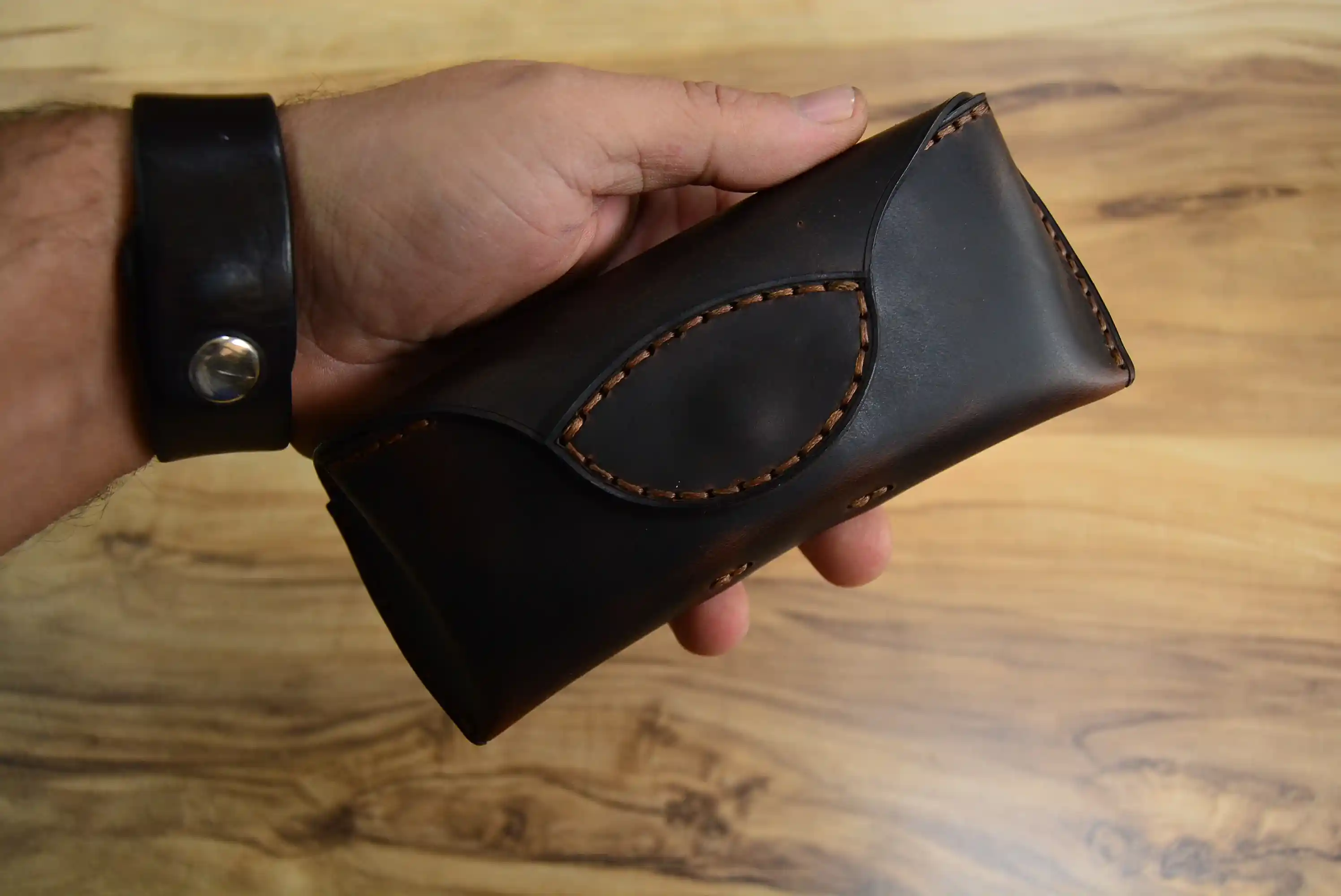 Gözlük Kılıfı V-3 El Yapımı Hakiki Deri Çıtçıtlı