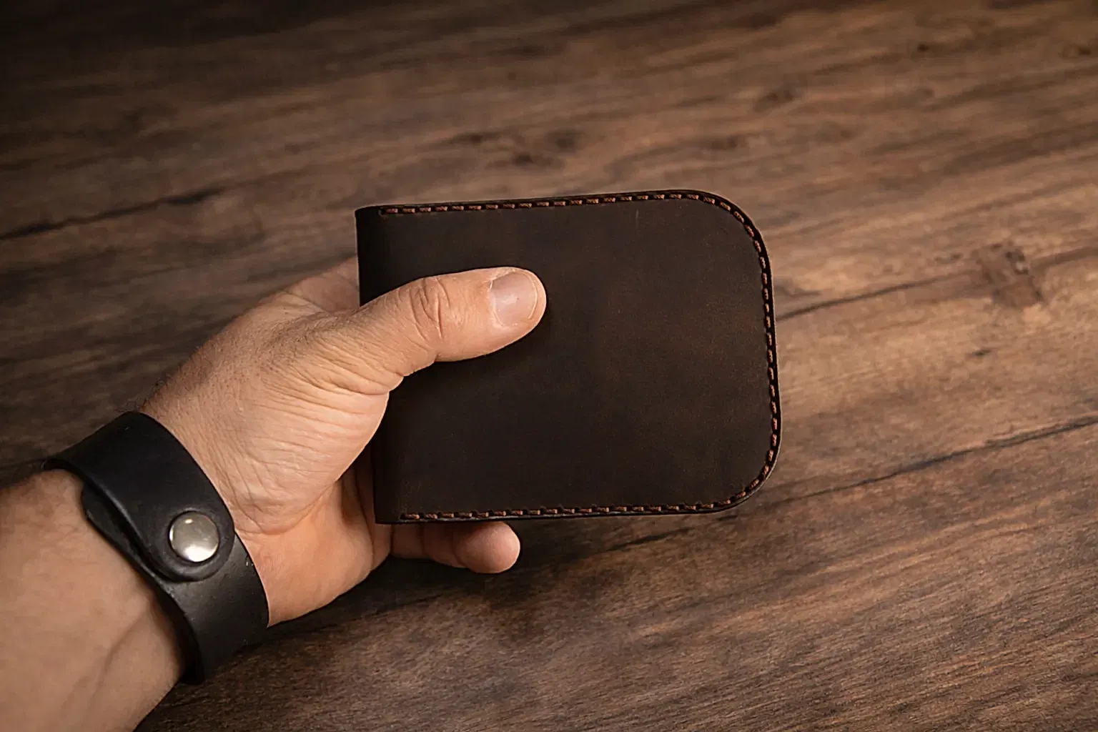 Hector V-2 Cüzdan Katlanır Tasarım Hakiki Deri El Yapımı