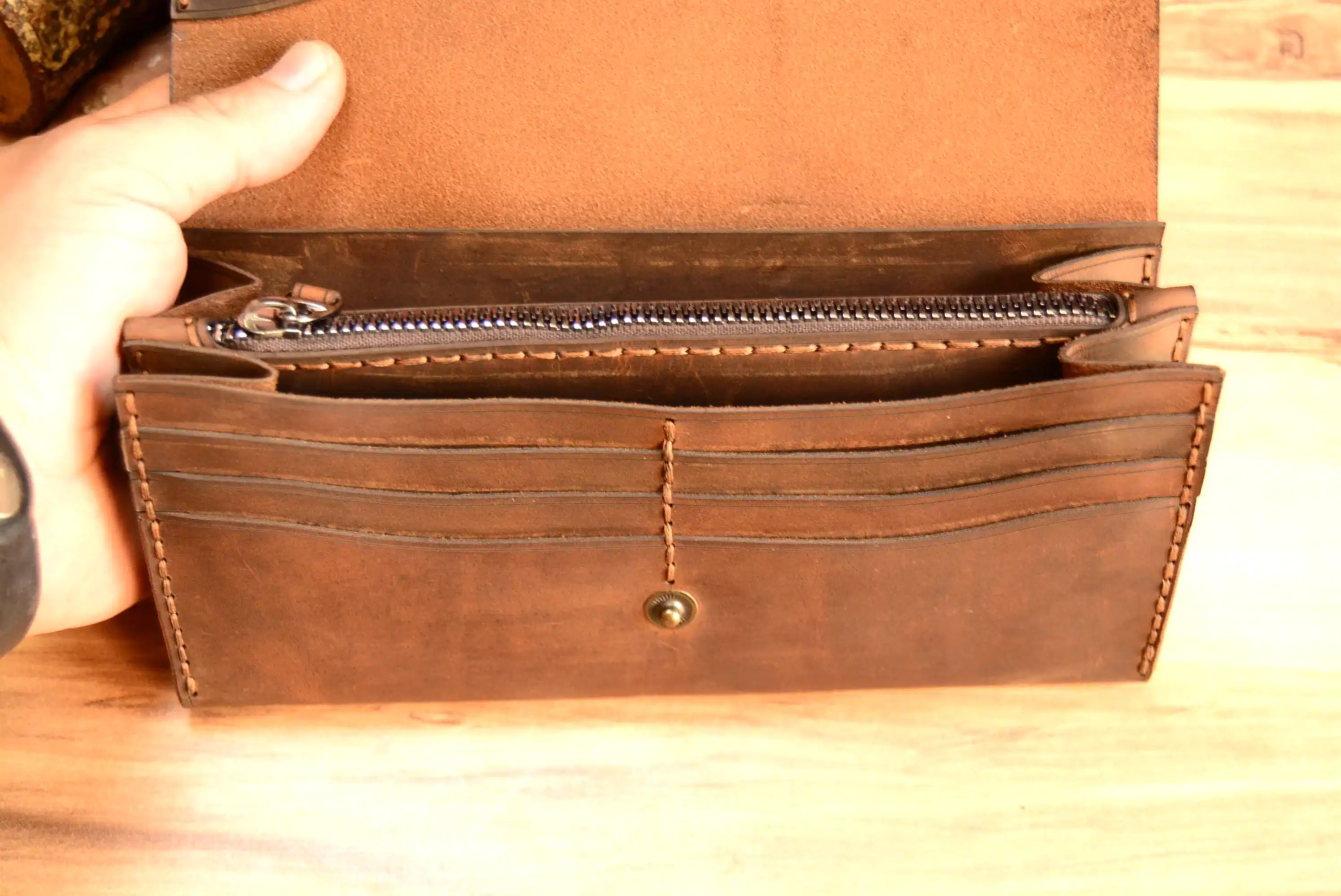 Helen Yatay V1 Uzun Cüzdan Hakiki Deri El Yapımı