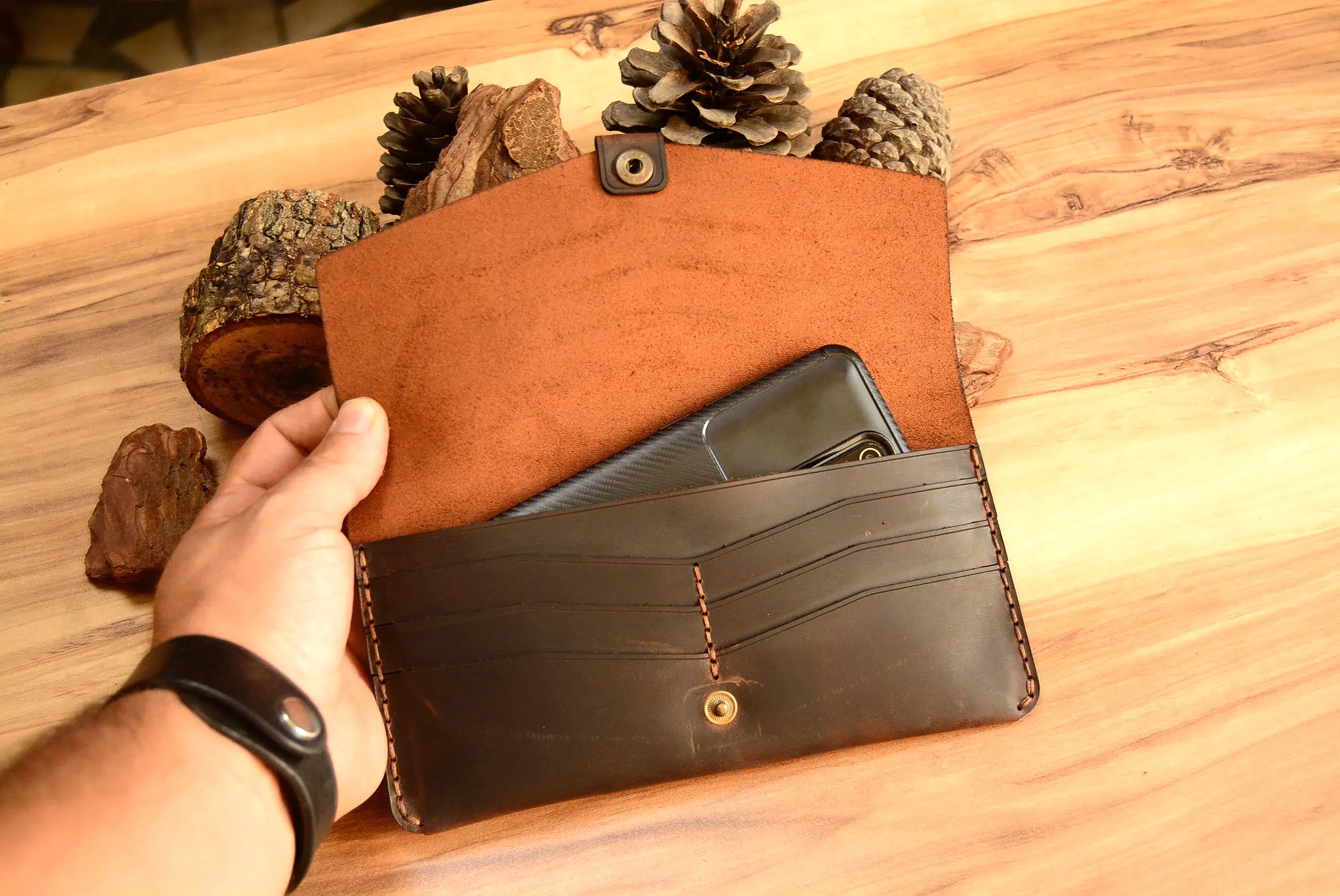 Helen Yatay V-2 Uzun Cüzdan Hakiki Deri El Yapımı