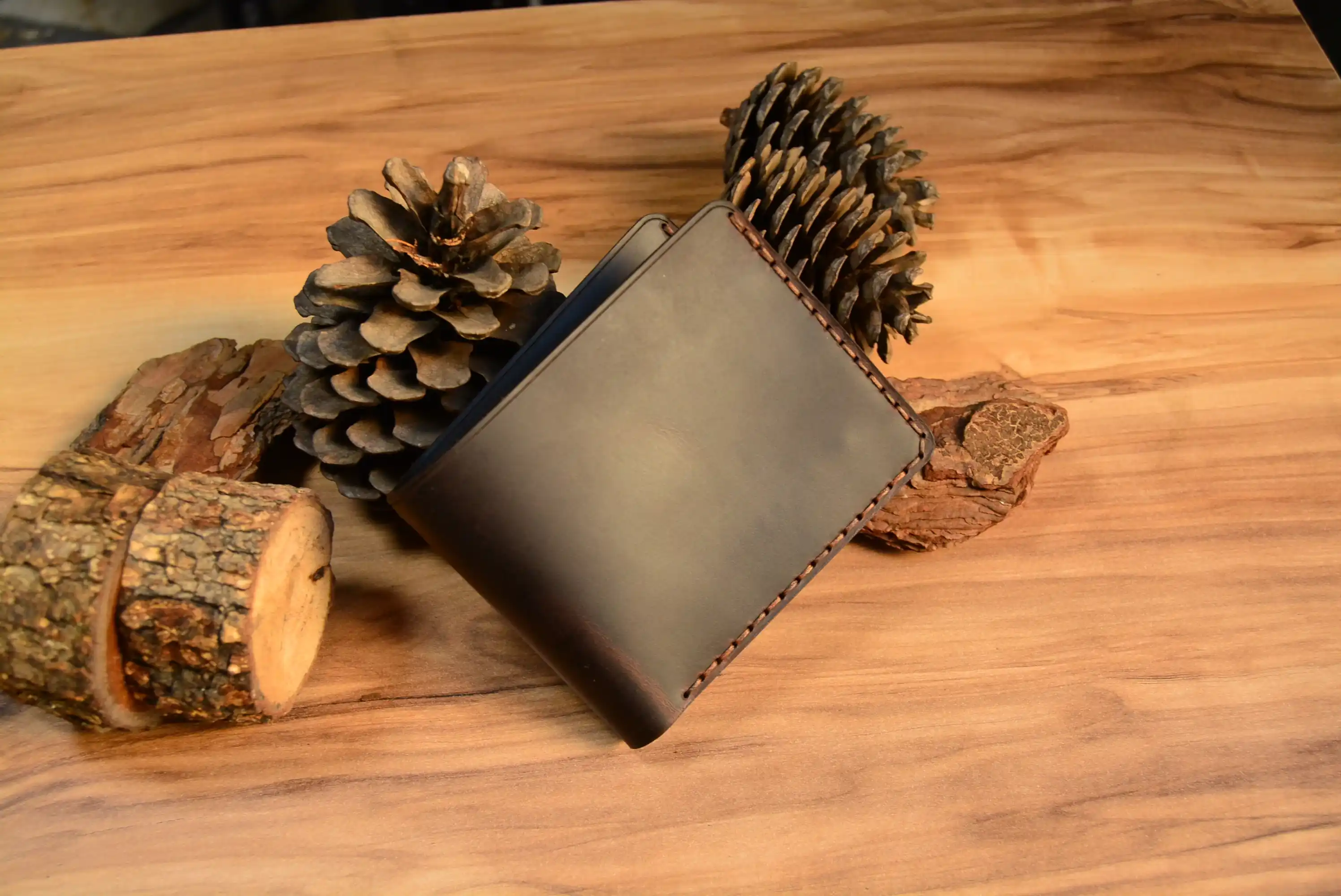 Helike Cüzdan Katlanır Tasarım Hakiki Deri El Yapımı