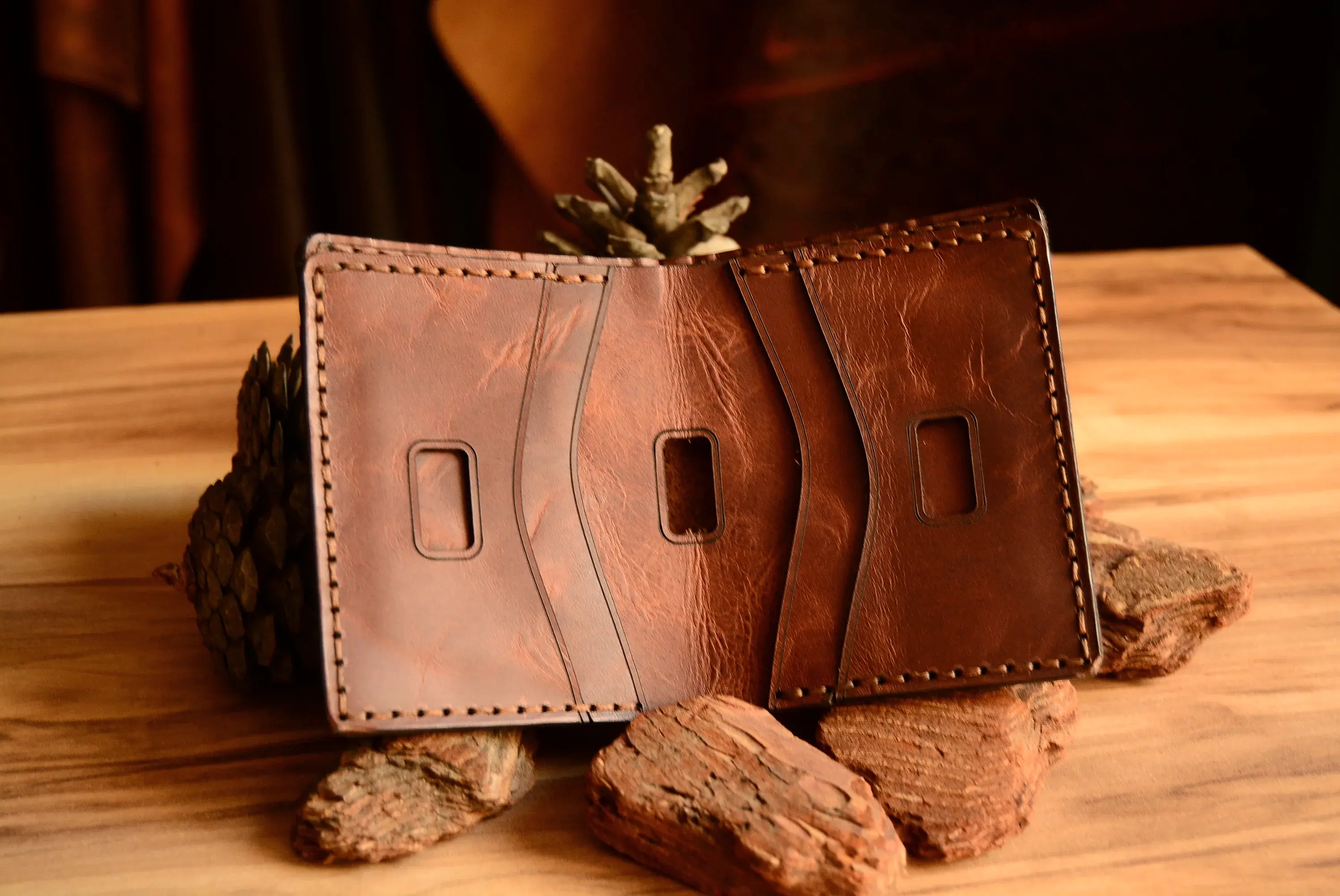 İkarus Cüzdan Bifold Tasarım Hakiki Deri El Yapımı