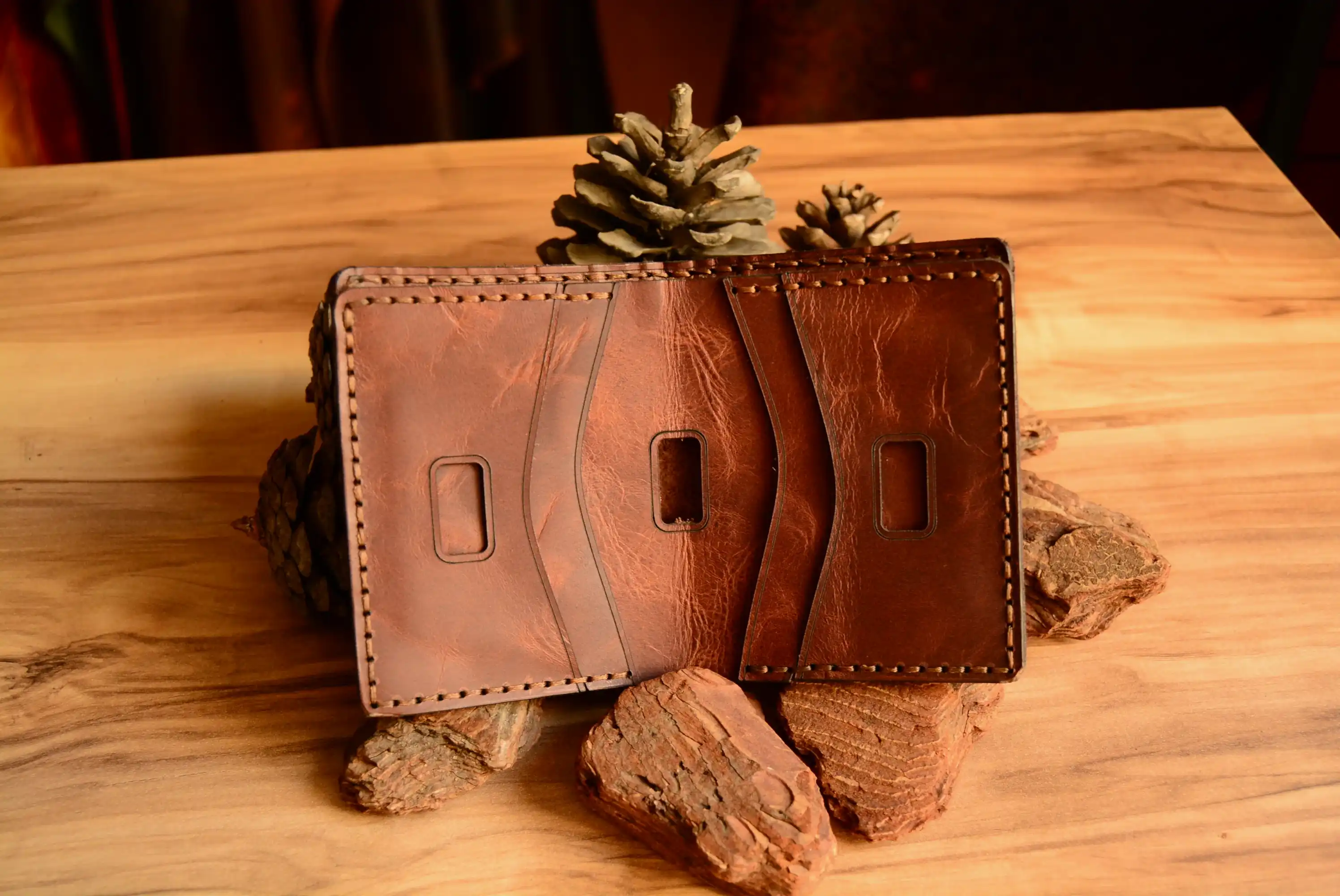 İkarus Cüzdan Bifold Tasarım Hakiki Deri El Yapımı