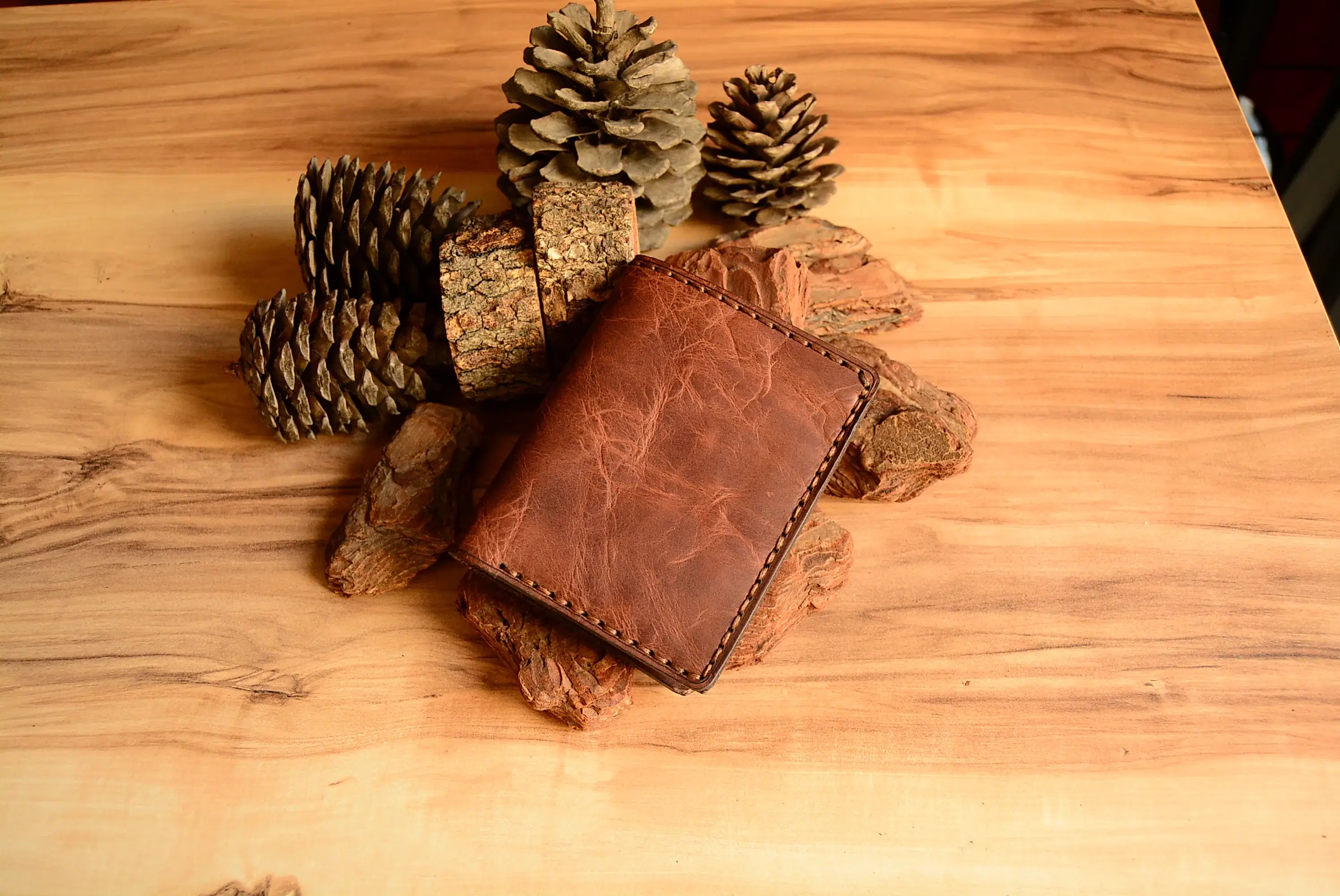 İkarus Cüzdan Bifold Tasarım Hakiki Deri El Yapımı