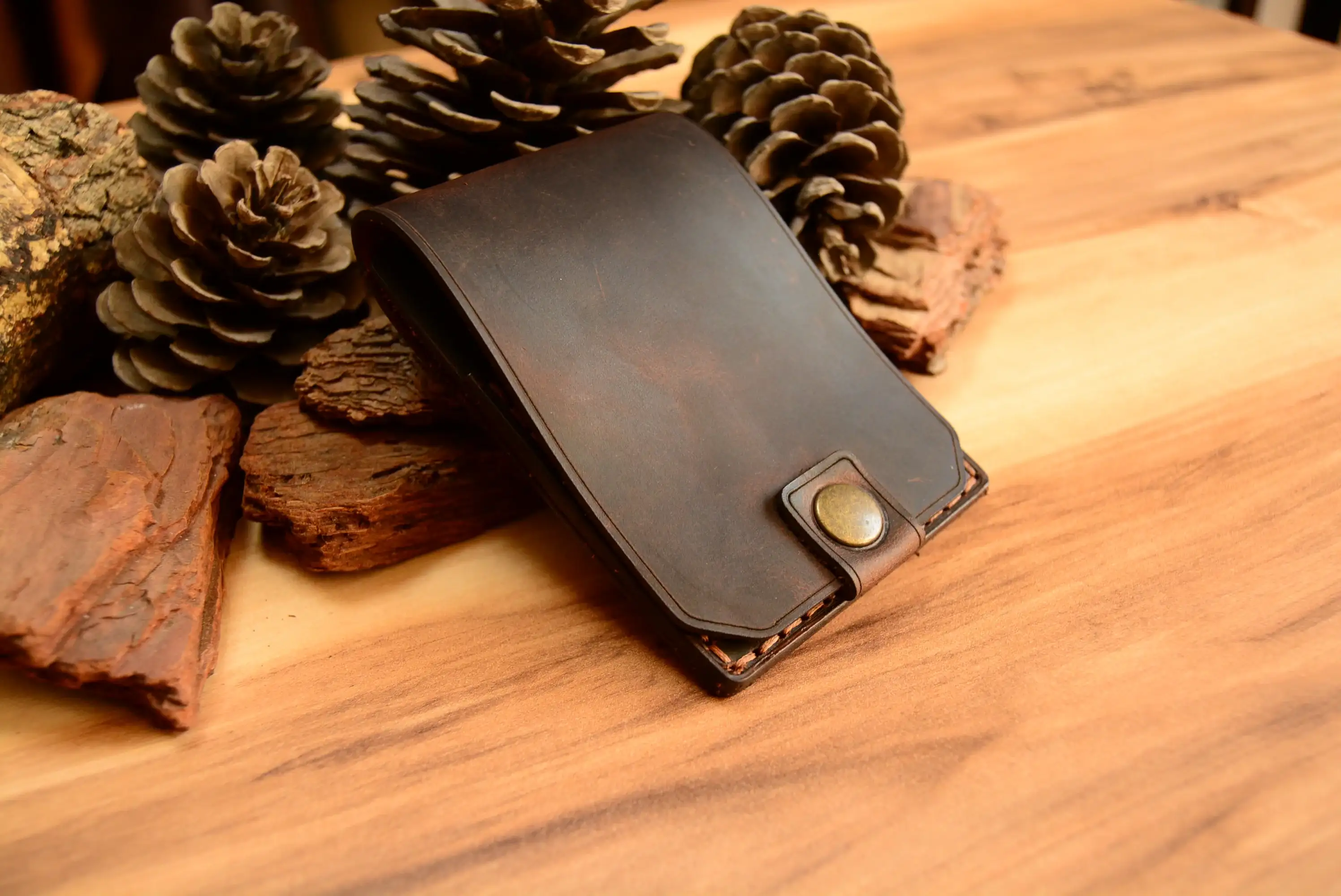 İksion Kartlık Kompakt Tasarım Hakiki Deri El Yapımı