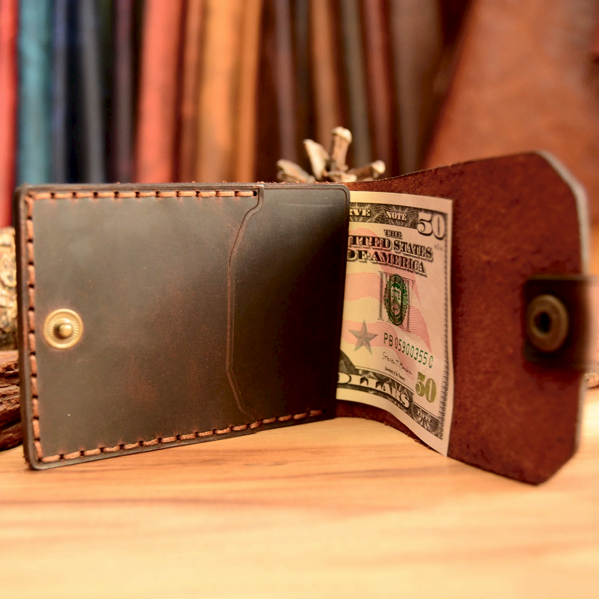 İksion Kartlık Kompakt Tasarım Hakiki Deri El Yapımı