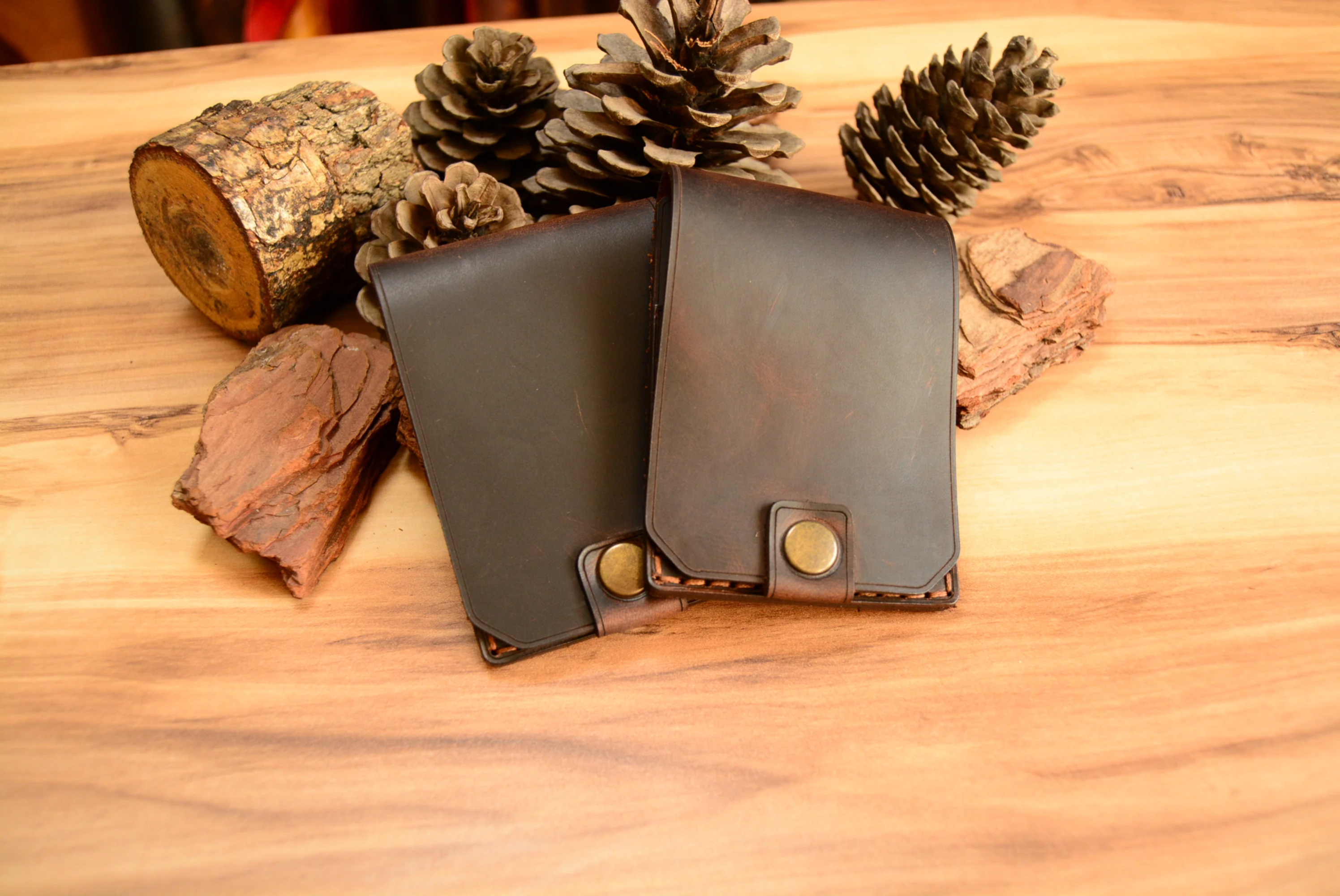 İksion Kartlık Kompakt Tasarım Hakiki Deri El Yapımı