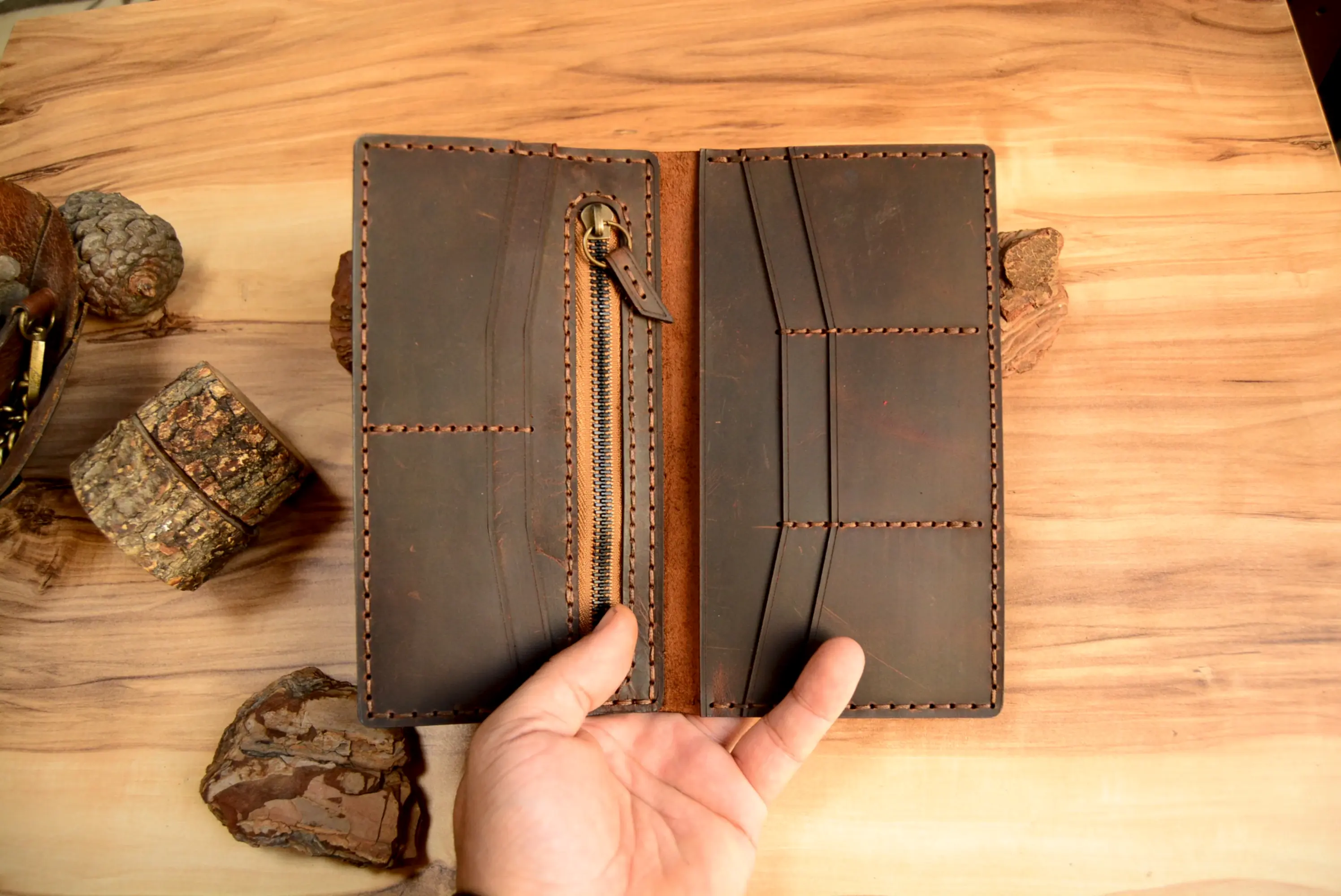 Iperion Uzun Cüzdan Hakiki Deri El Yapımı