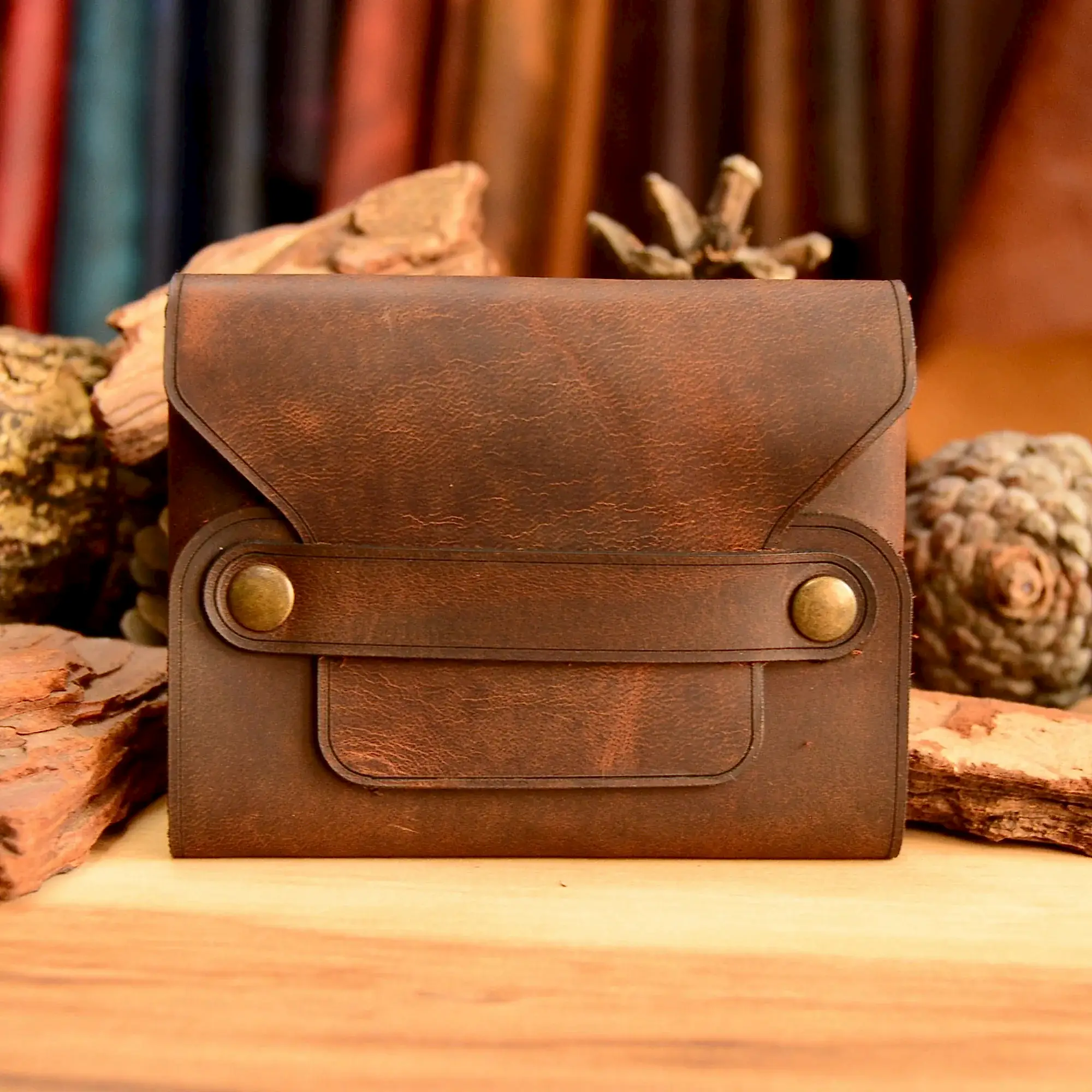 hakiki deri el yapimi isis kapaklı kartlık