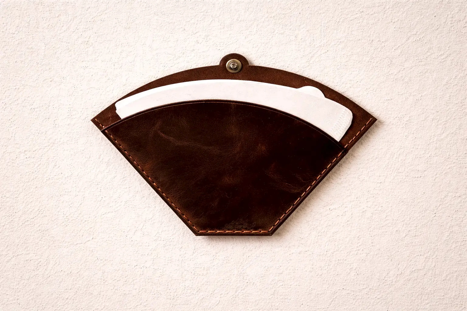 Deri Kahve Filtre Tutucu Hakiki Deri El Dikişi Duvar Kesesi