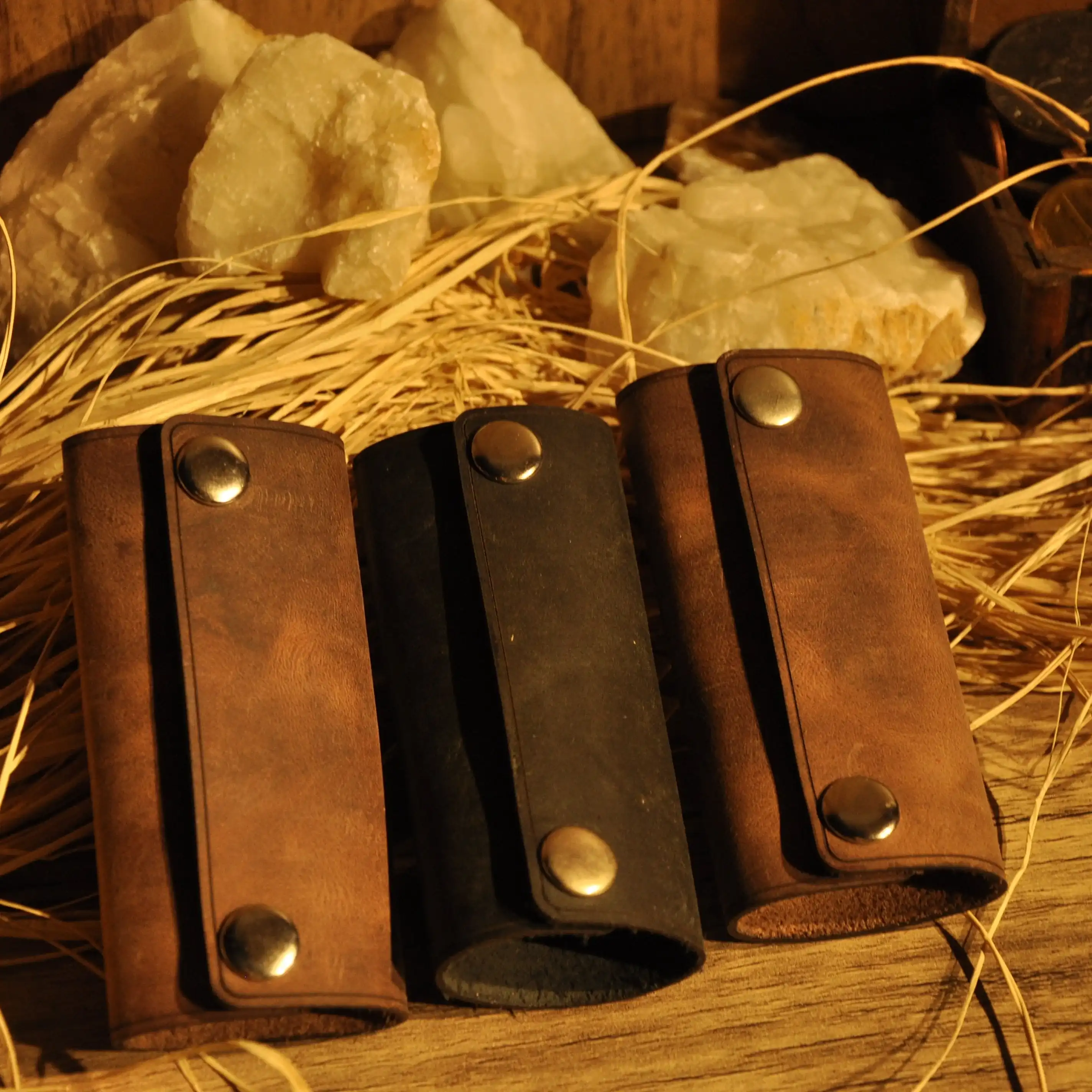 hakiki deri el yapimi kapaklı deri anahtarlık – halkalı, çoklu anahtar taşıma organizeri, çıtçıtlı şık anahtar kılıfı