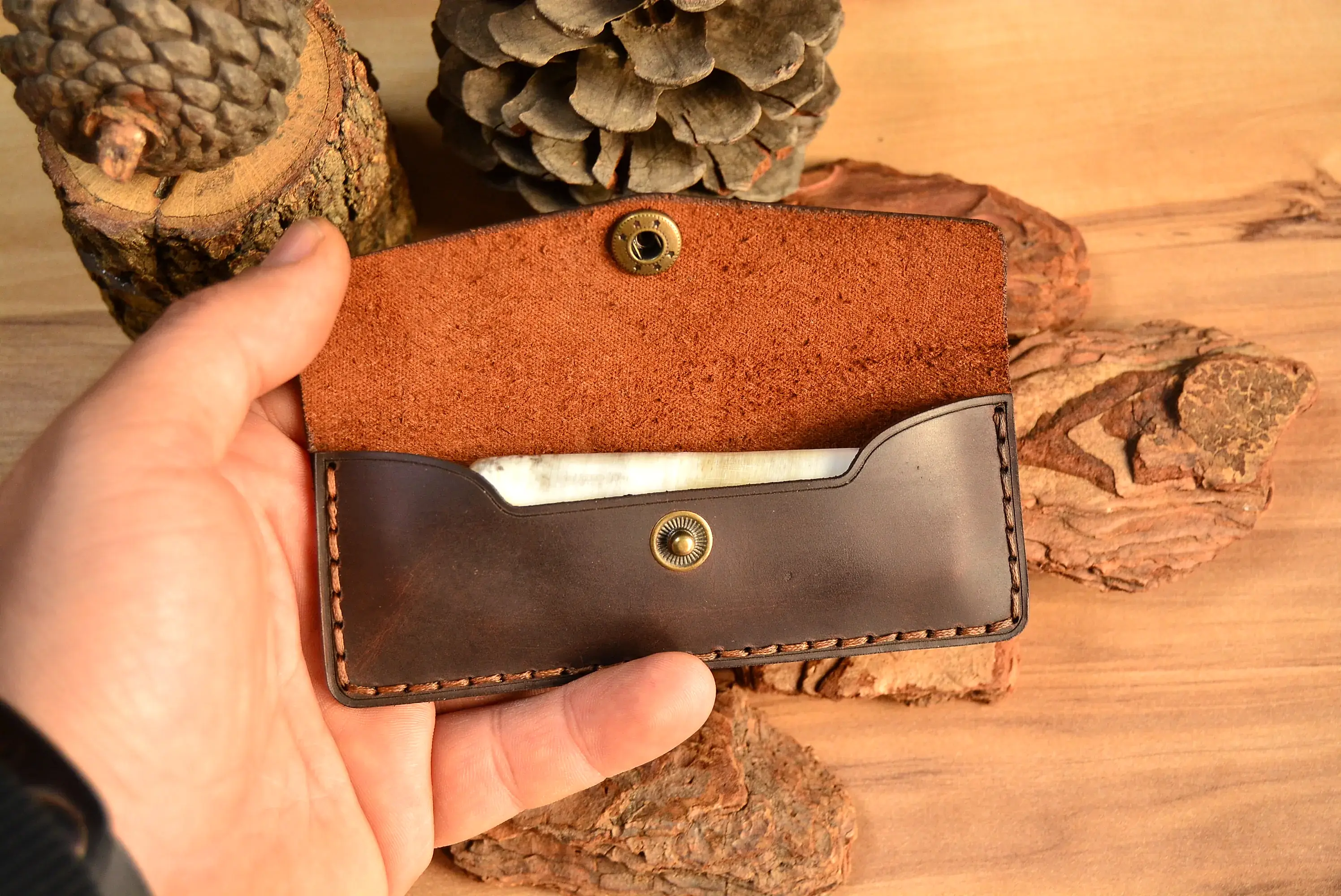 Boynuz Tarak El Yapımı Hakiki Deri Kılıflı