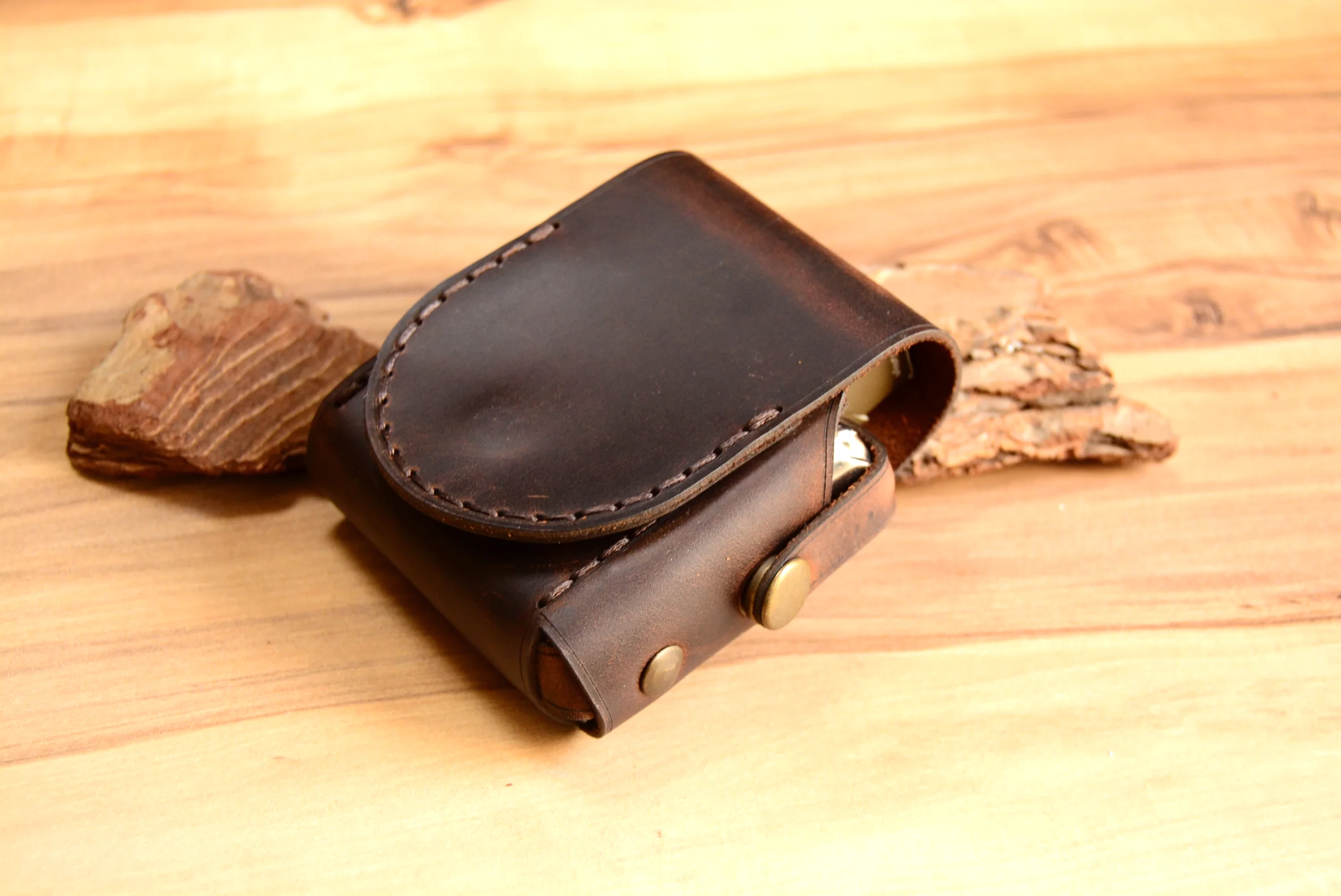 Deri Kısa Klasik Sigara Paketi Kılıfı Hakiki Deri El Dikişi Çakmak Bölmeli