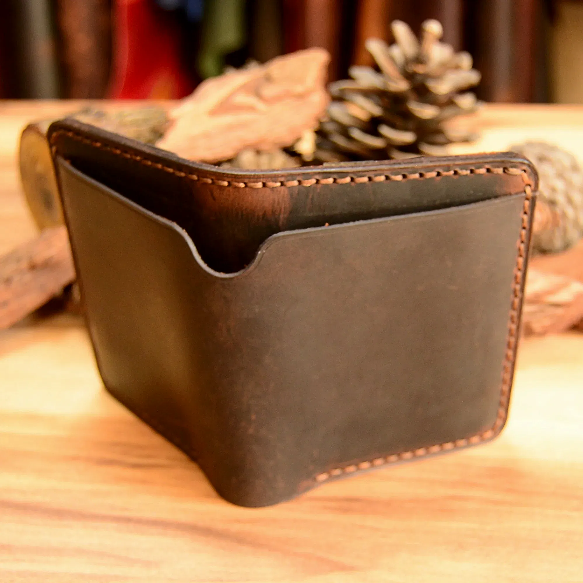 Luna Cüzdan Bifold Çıtçıtlı Tasarım Hakiki Deri El Yapımı