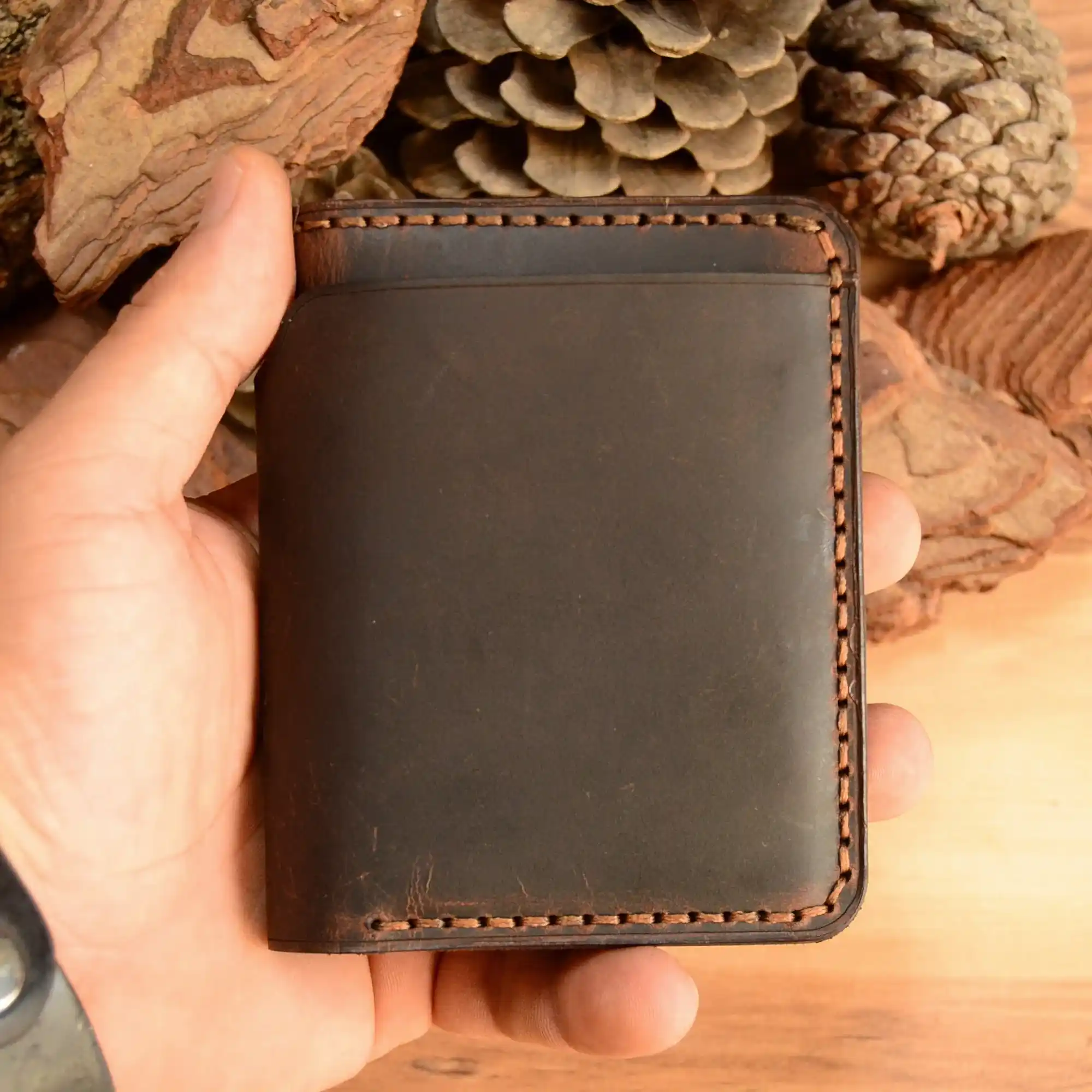 Luna Cüzdan Bifold Çıtçıtlı Tasarım Hakiki Deri El Yapımı