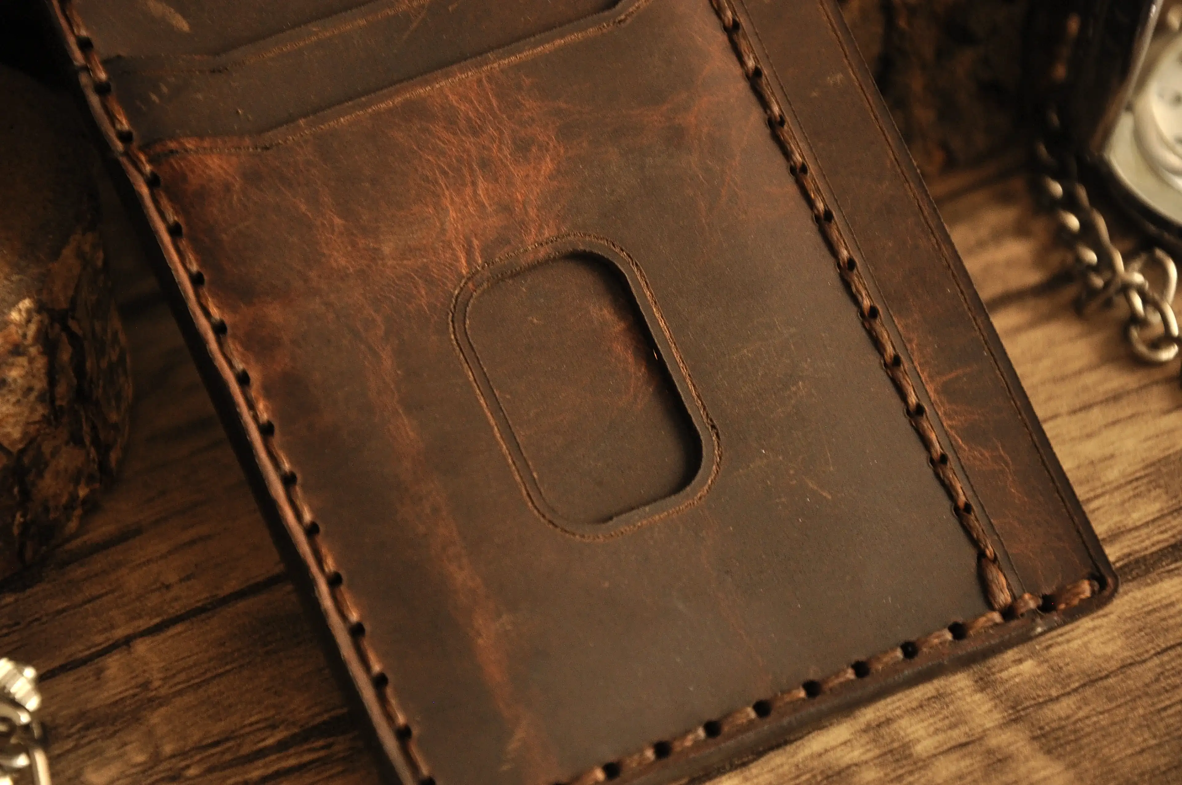 Megalo Kartlık Çok Bölmeli Tasarım Hakiki Deri El Yapımı