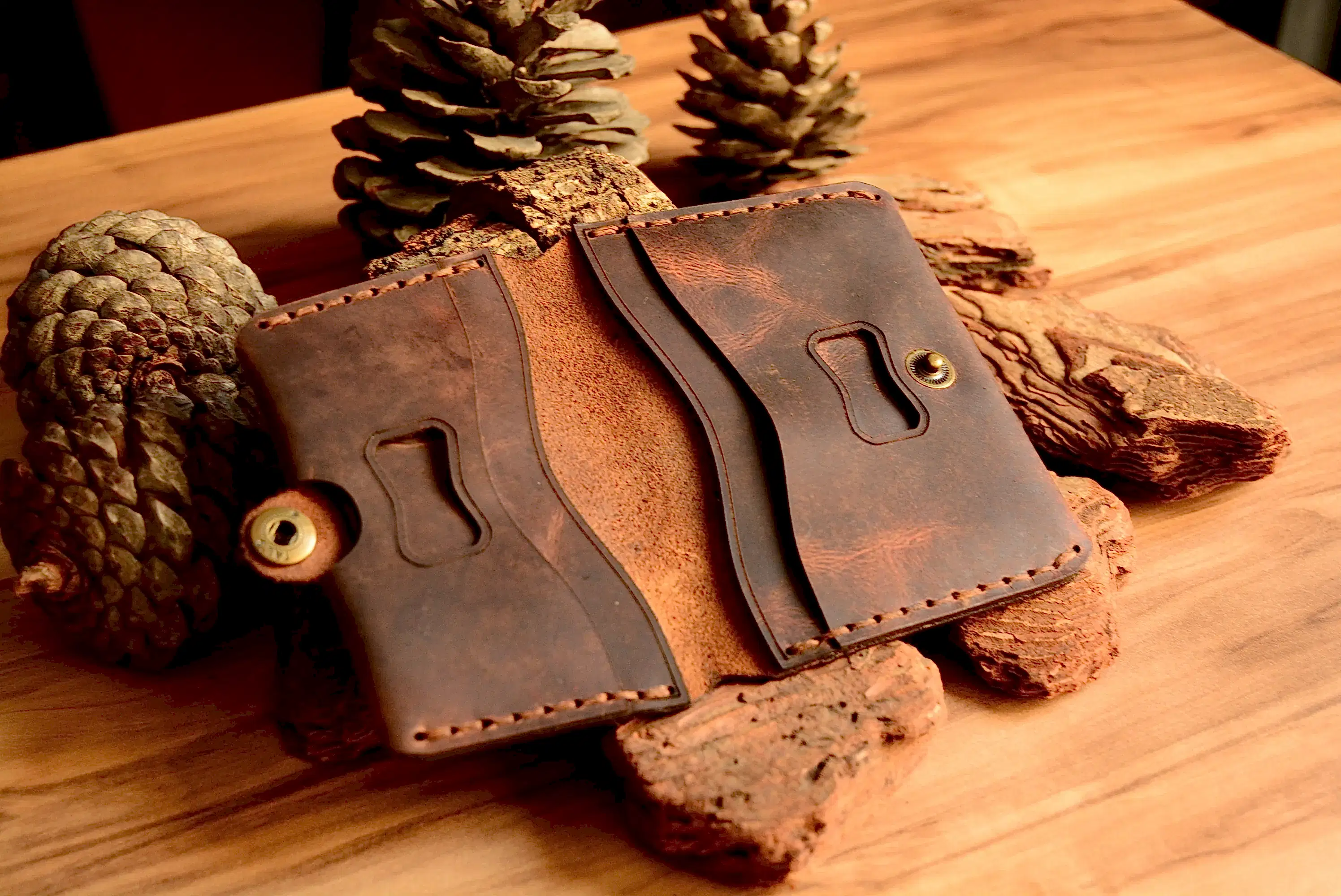 Orpheus Kartlık Bifold Tasarım Hakiki Deri El Yapımı