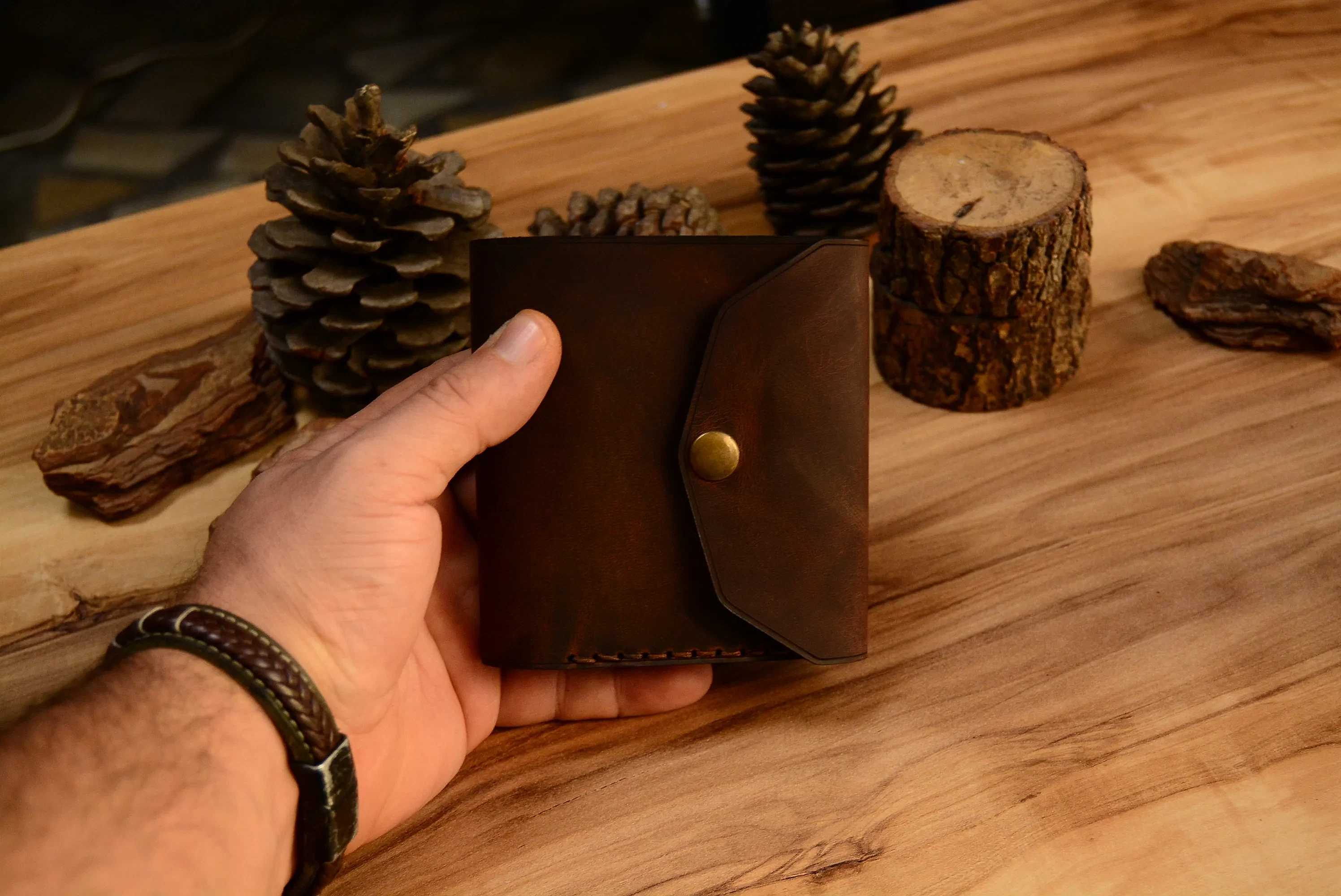 Pandora V-1 Cüzdan Çıtçıtlı Tasarım Hakiki Deri El Yapımı