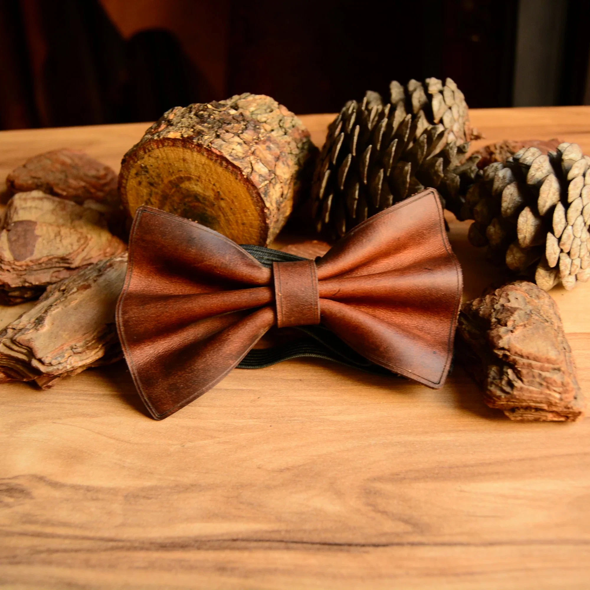 Deri Papyon V-1 El Yapımı Deri Bow Tie