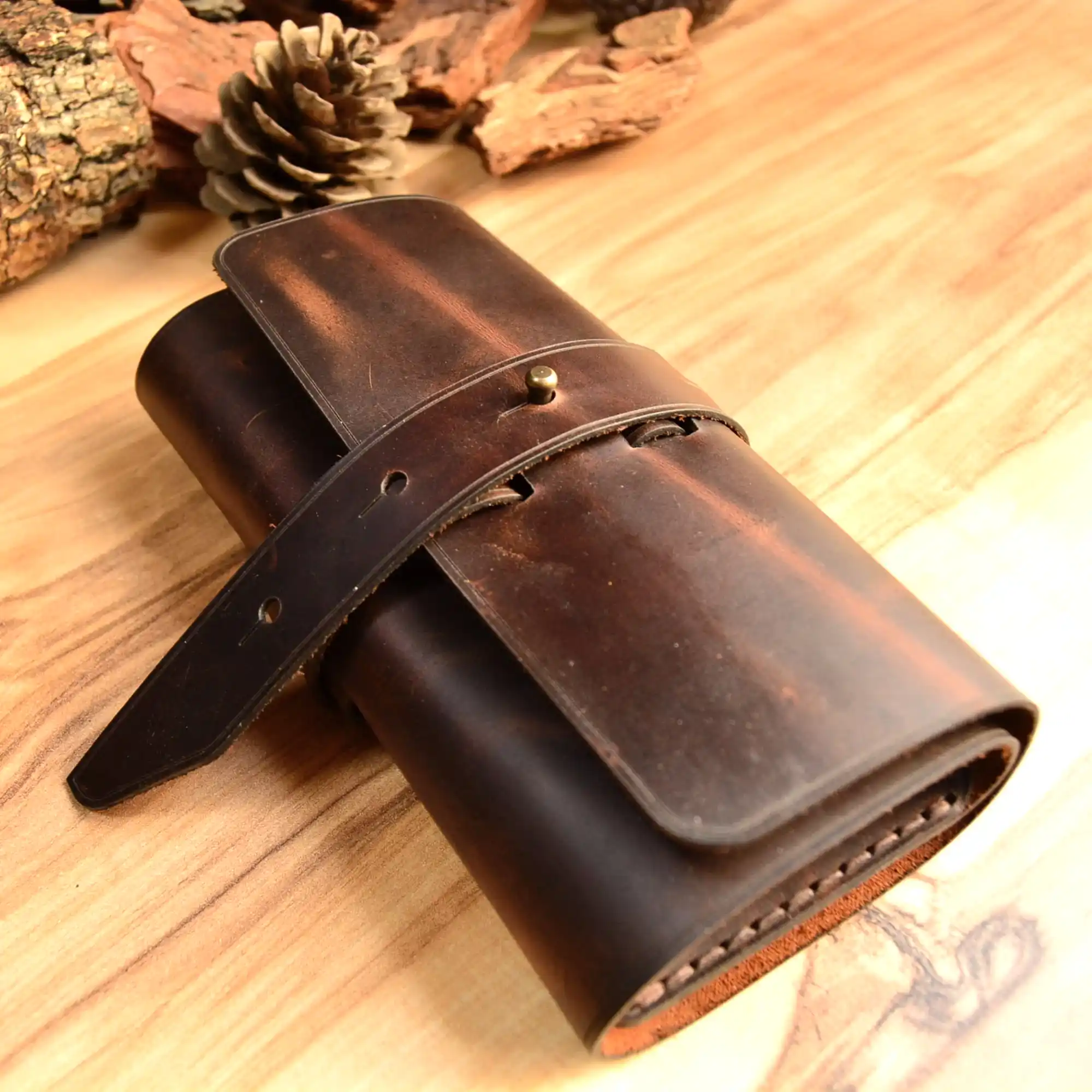 Hakiki Deri Rulo Kalemlik 7 Bölmeli El Dikişi Çıtçıtlı