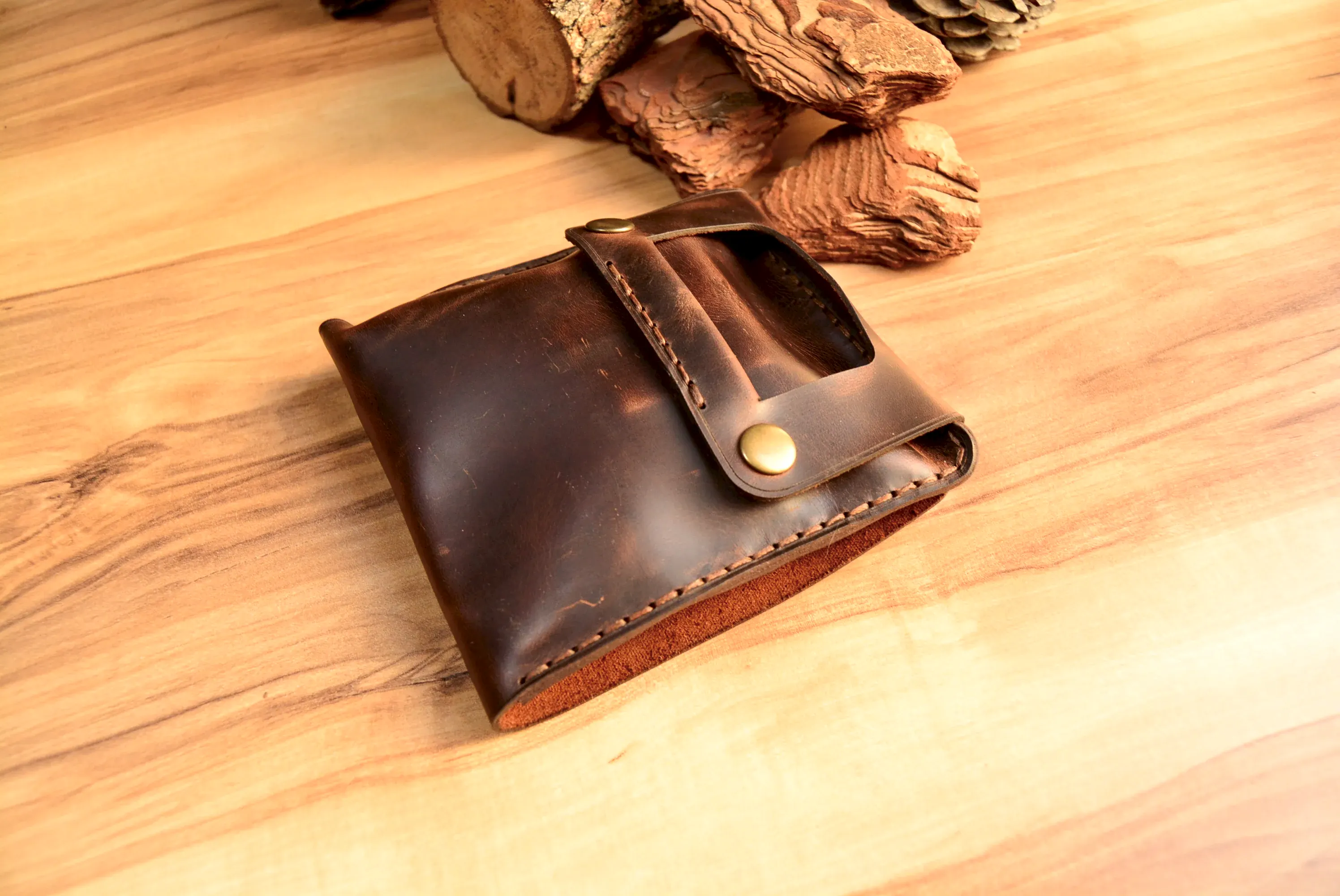 Deri Şarj Aleti Kılıfı Hakiki Deri El Yapımı Askılı