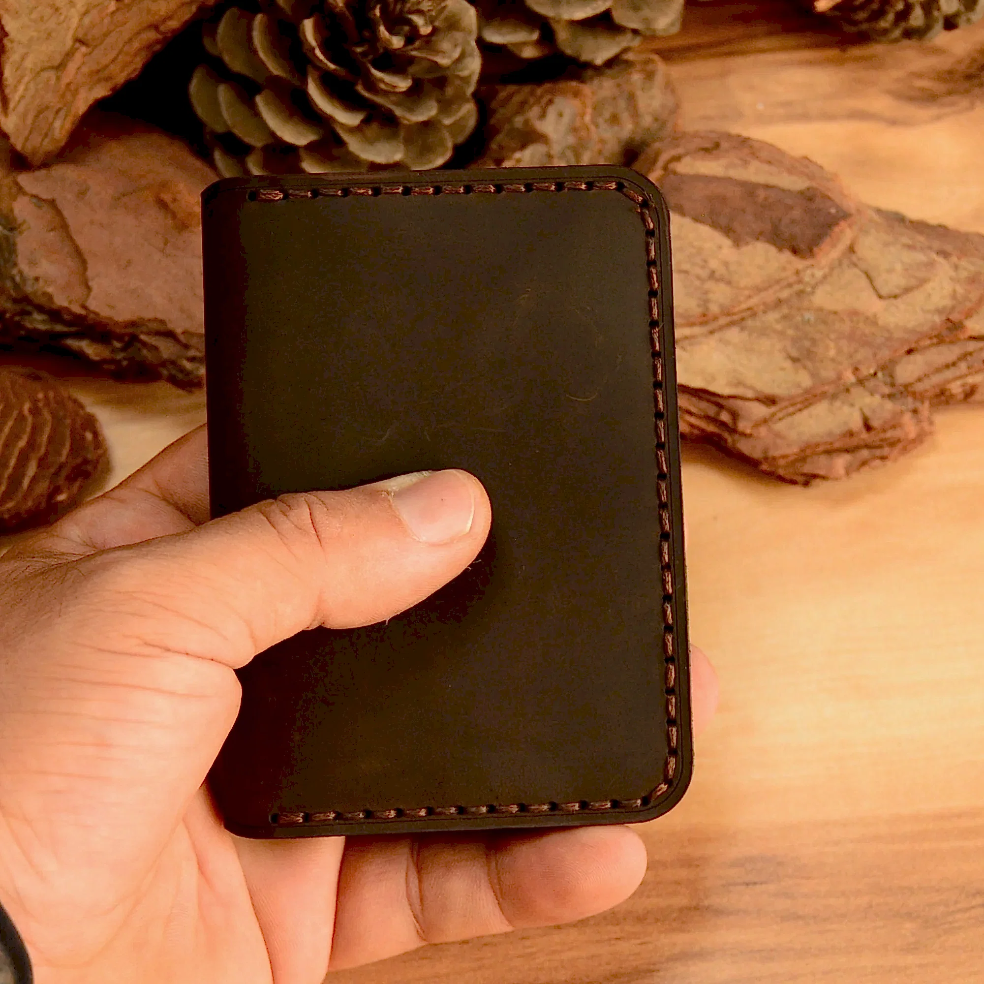 Semele Kartlık Bifold Tasarım Hakiki Deri El Yapımı