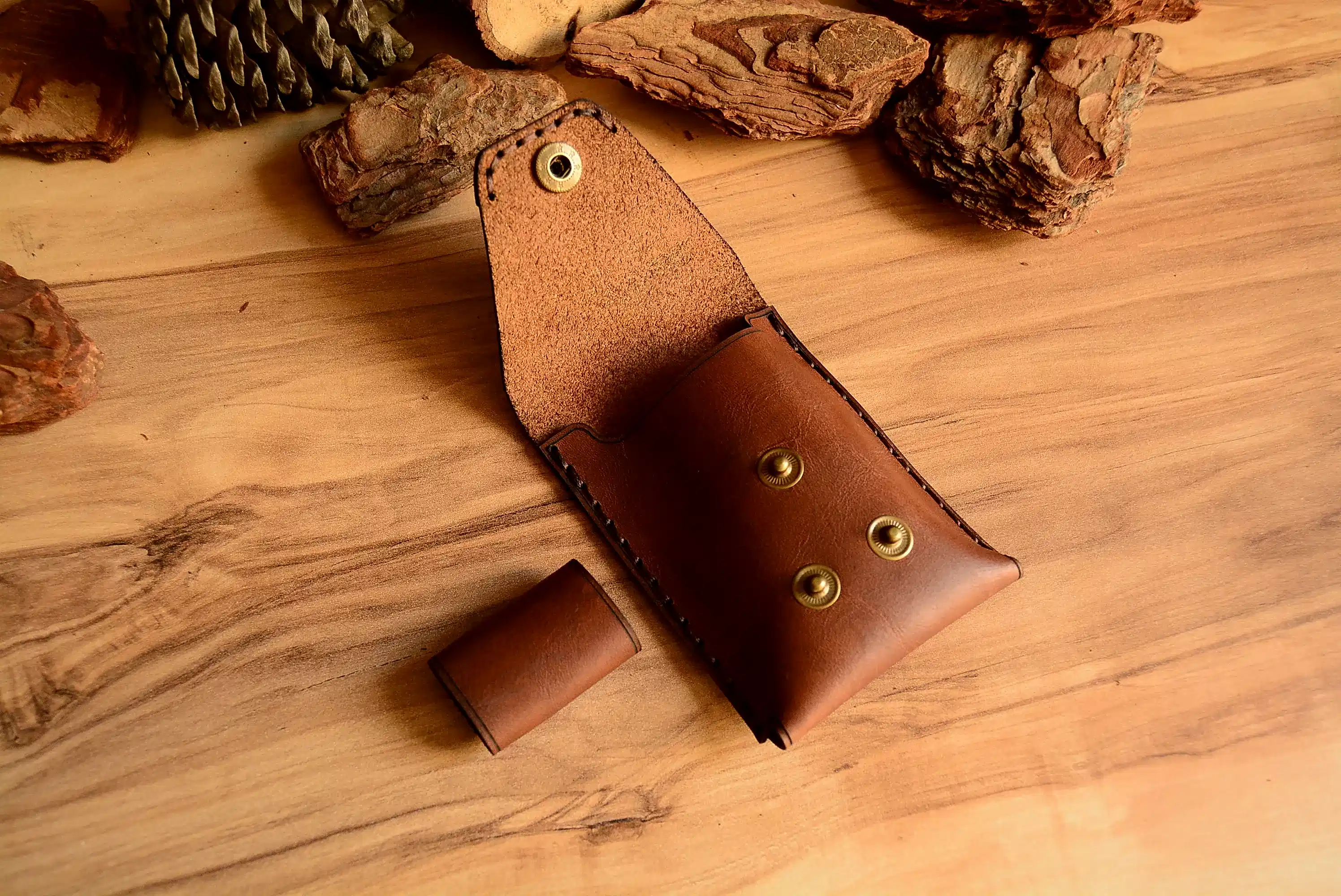 Slim Sigara Paketi Kılıfı Hakiki Deri El Dikişi Çakmak Bölmeli