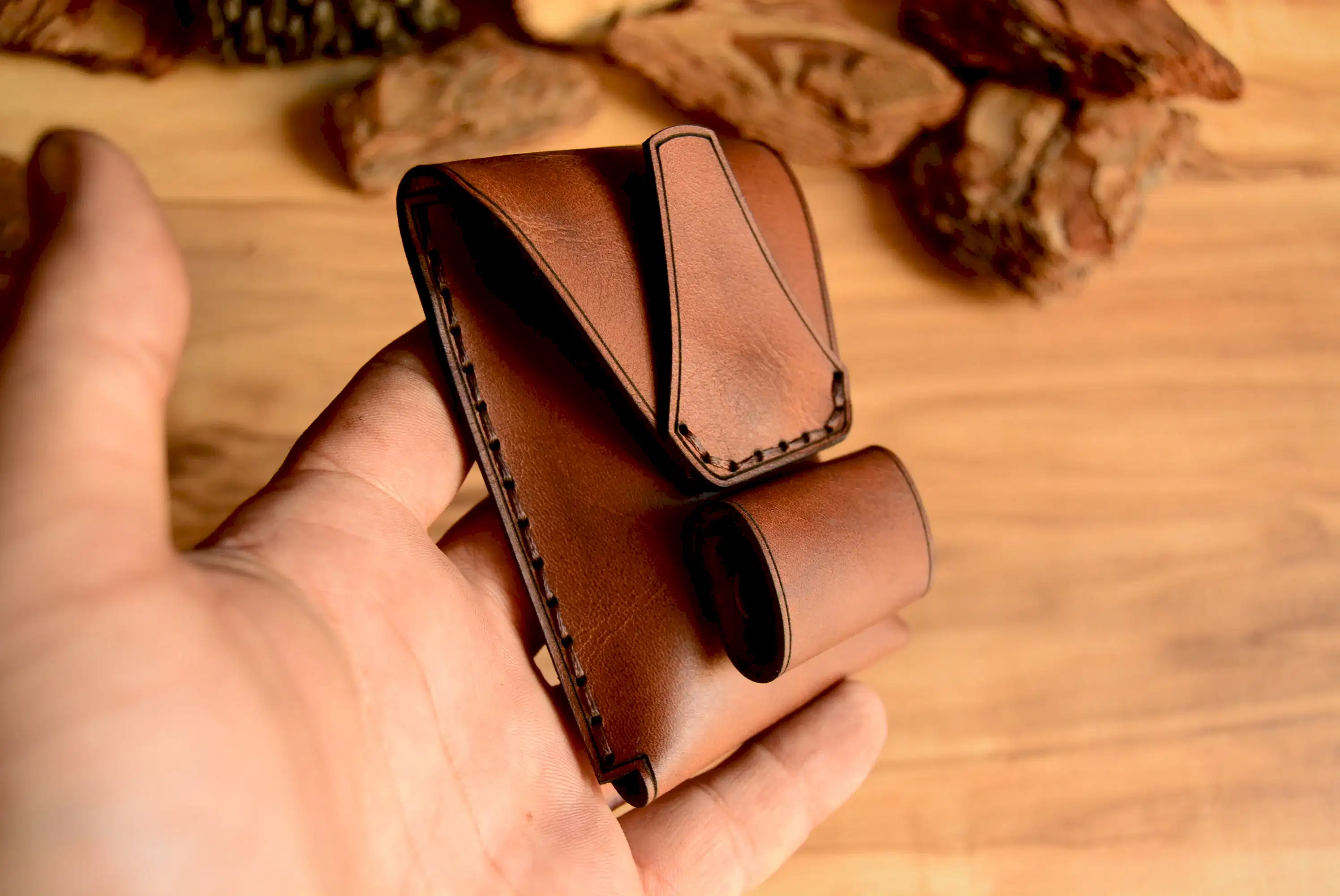 Slim Sigara Paketi Kılıfı Hakiki Deri El Dikişi Çakmak Bölmeli