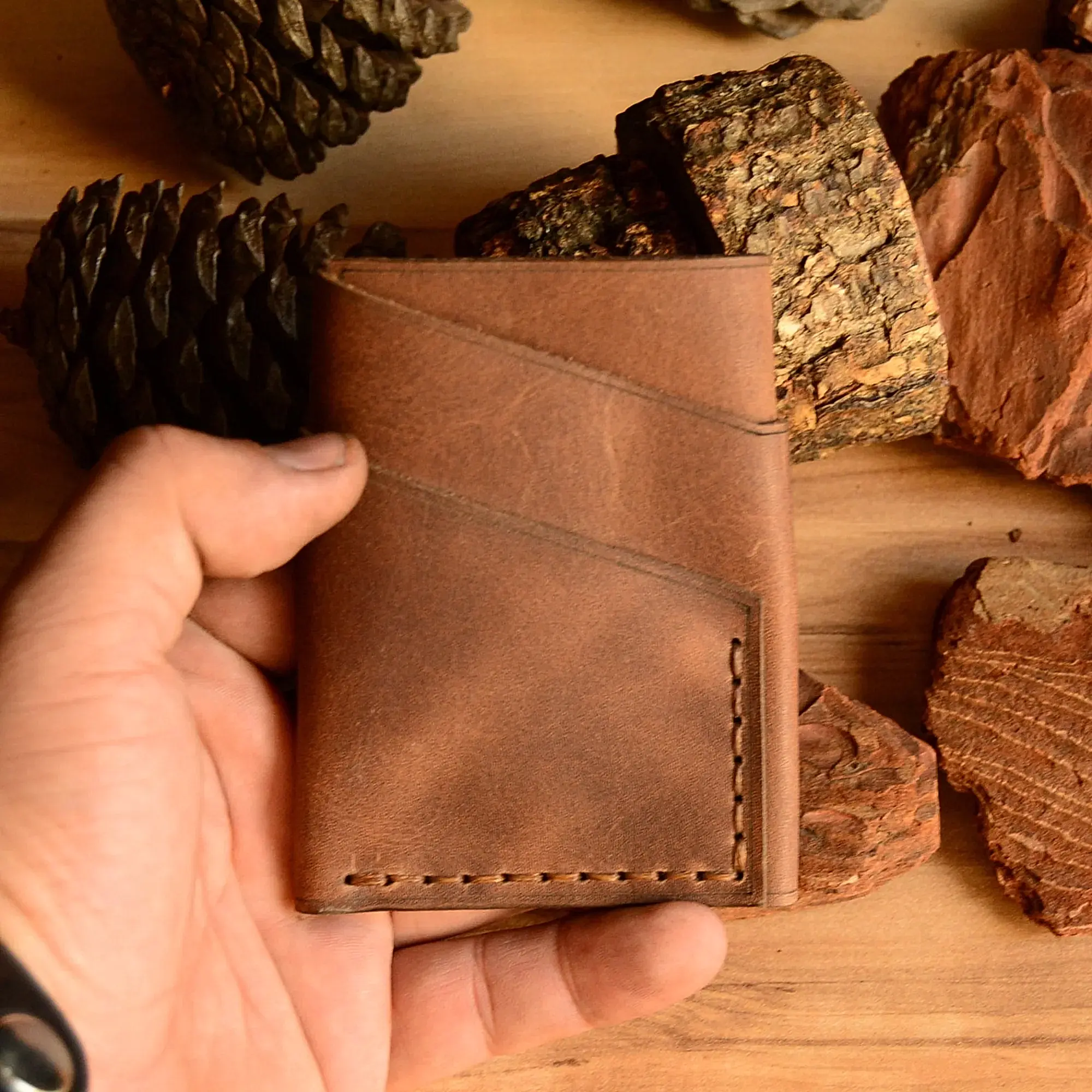 Wrap Kartlık Kompakt Tasarım Hakiki Deri El Yapımı